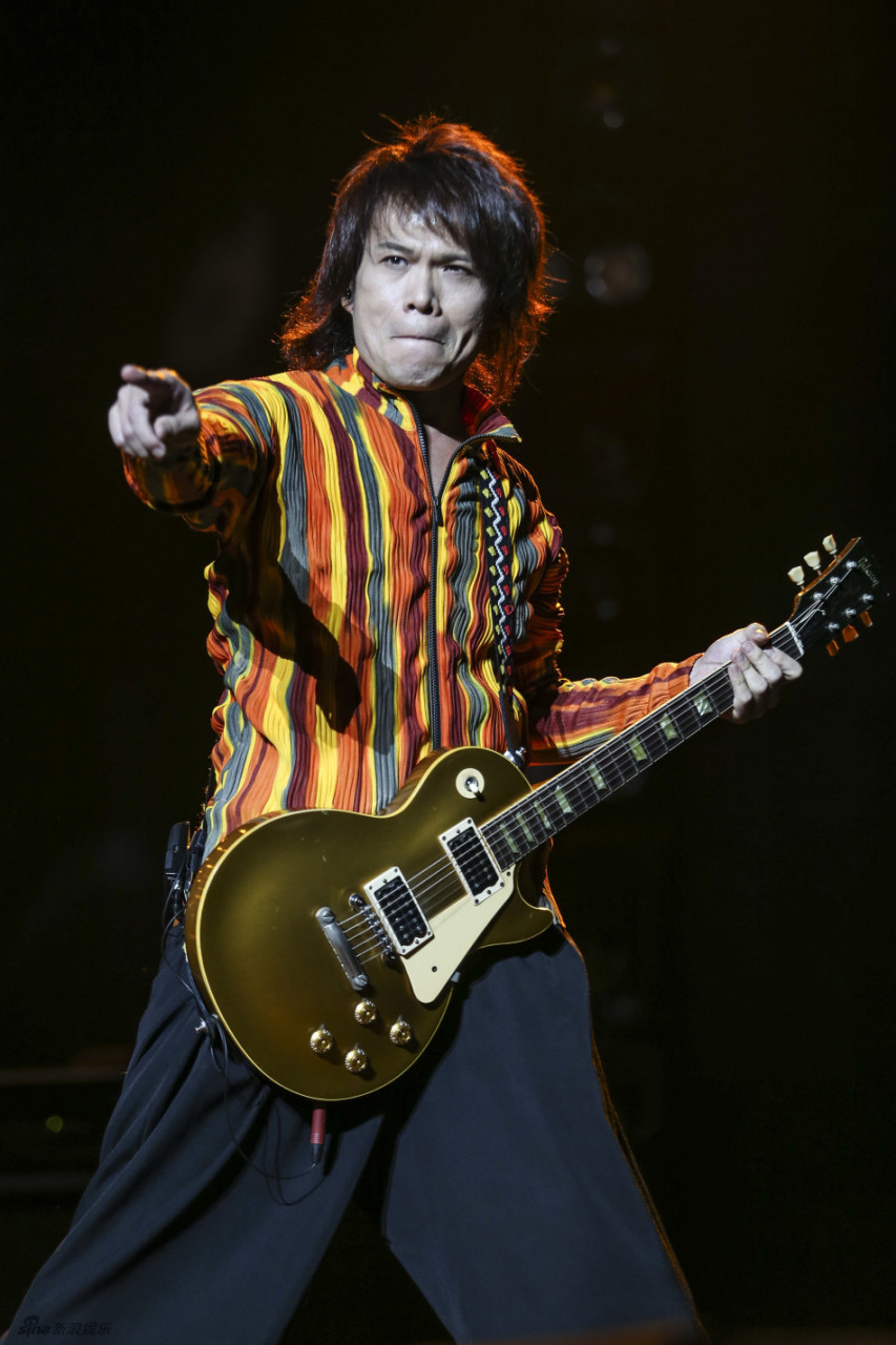 伍佰不用自己唱的演唱会#  2023伍佰rock star 巡演重庆站!