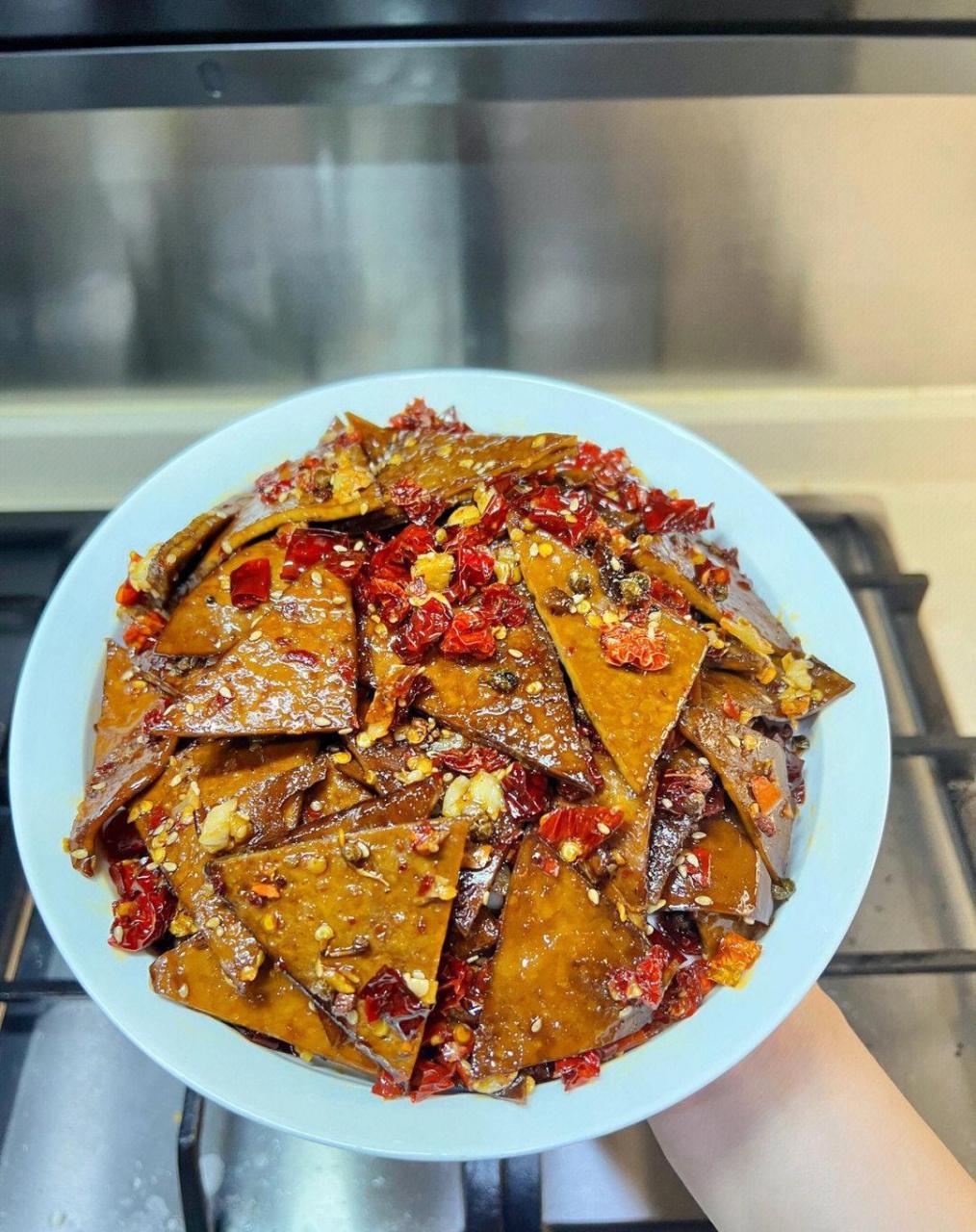 自制冷吃麻辣豆干,朋友点名要吃,味道绝了?