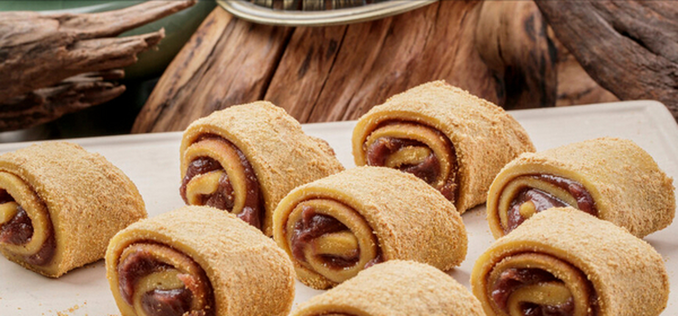 丁蹄虾子大乌参南翔小笼包薄荷膏等上海小吃具有品种繁多兼具南北风味