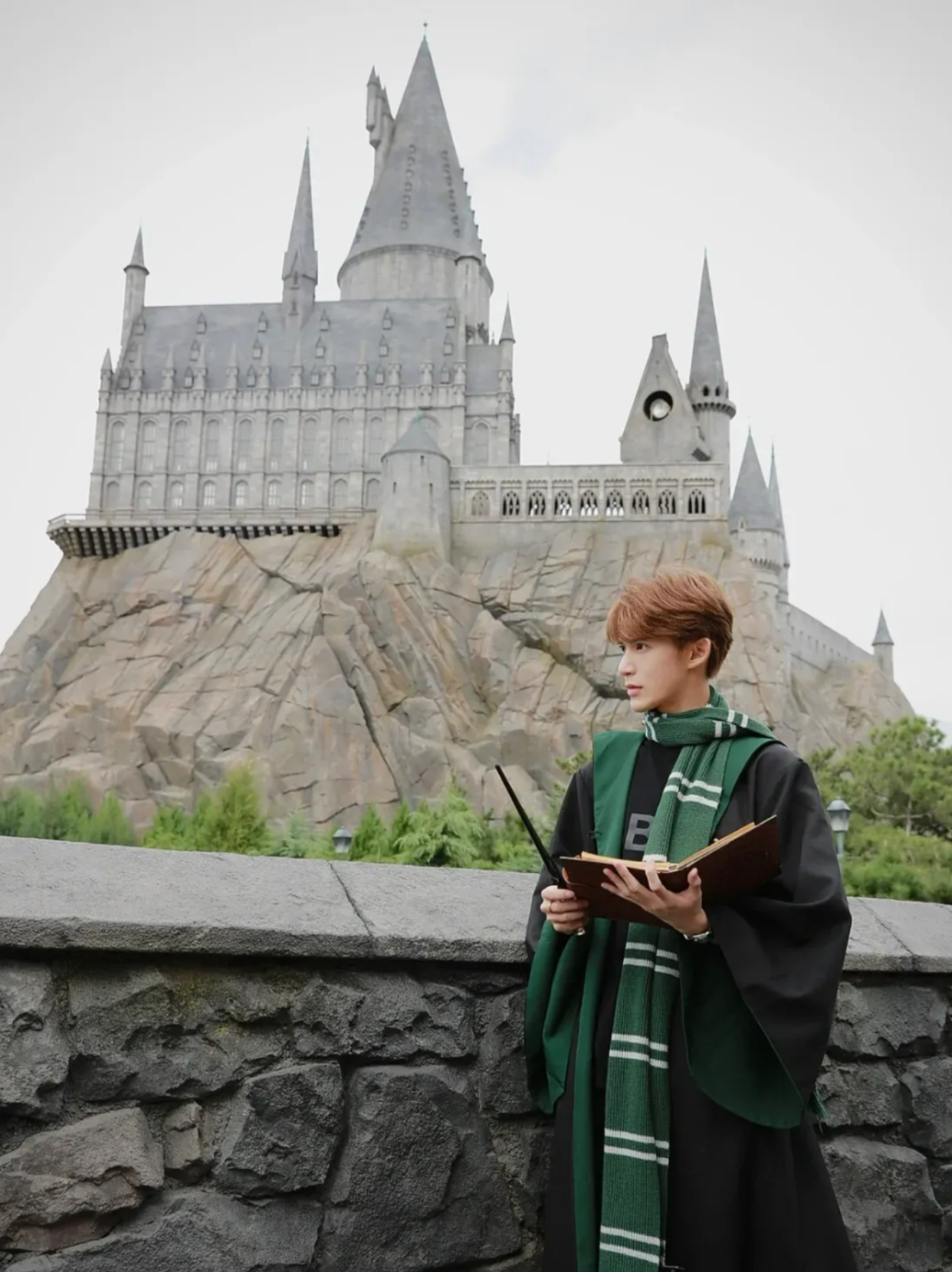 "我曾经遇到过一个人,他表面强硬,似乎对任何情况都能应对自如