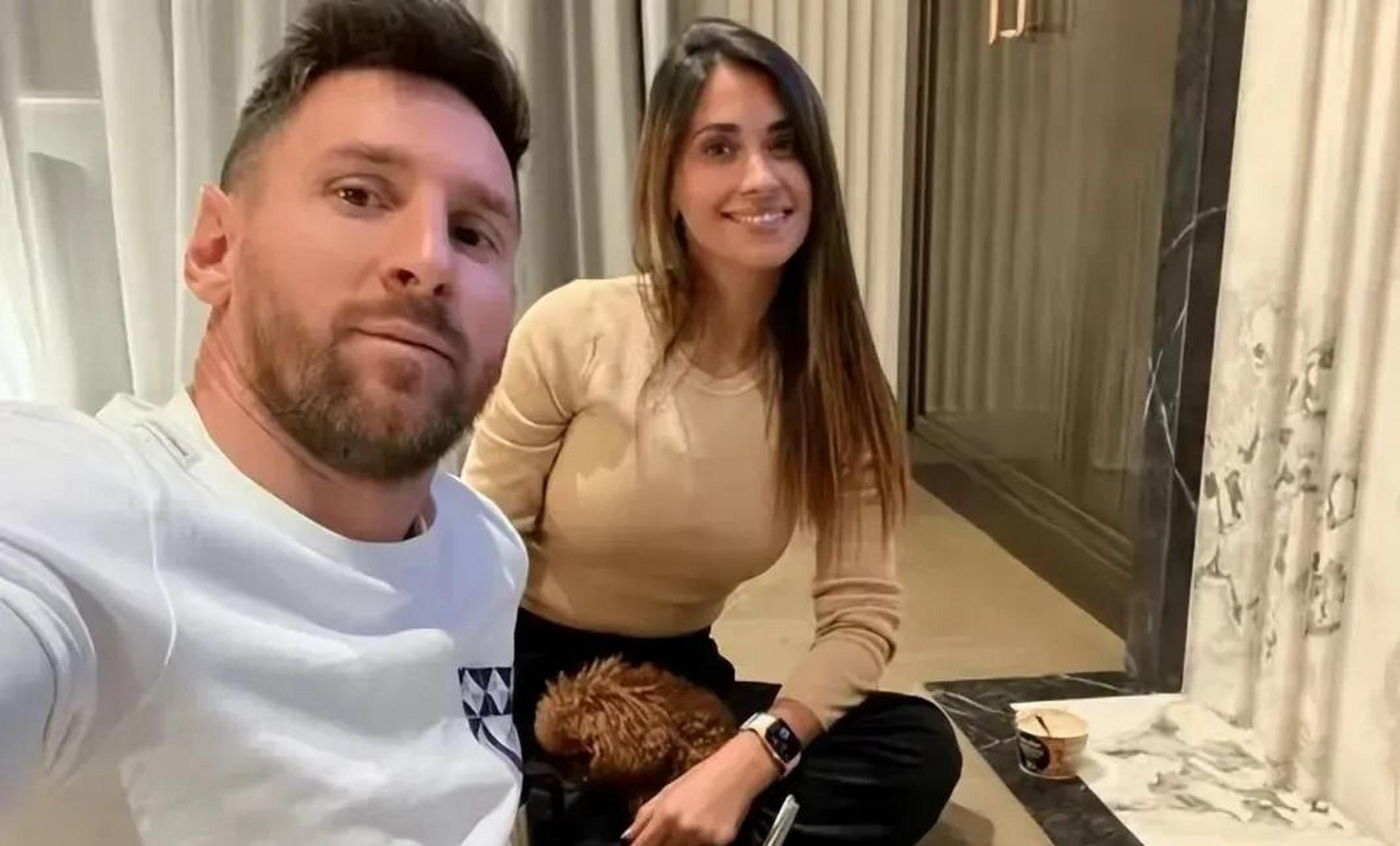 梅西和安东内拉9岁相识,相恋,结婚,生子! 他们携手走过了25年!