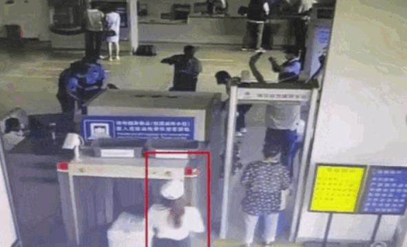 逃犯去看周杰伦演唱会路上被抓