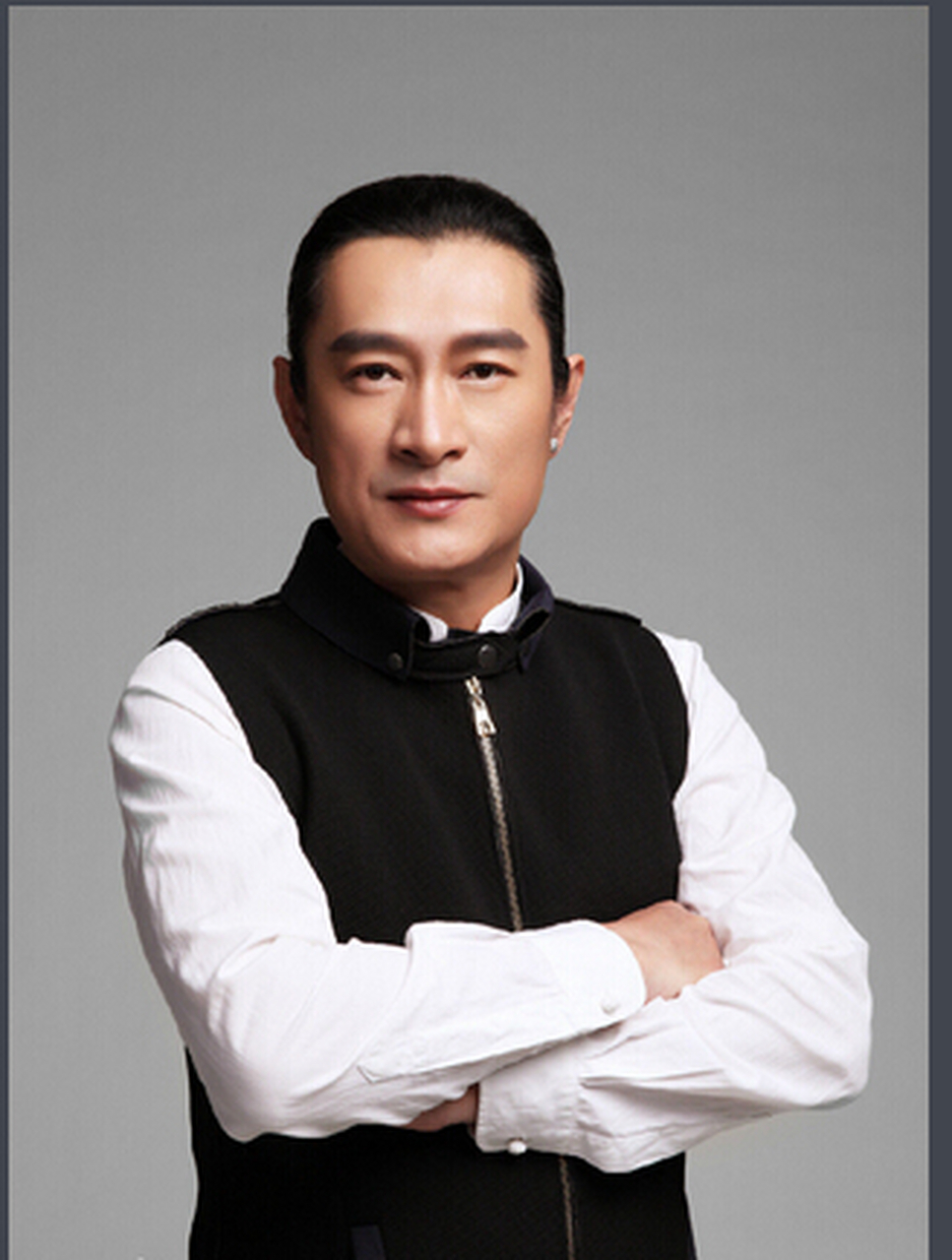 黄安从台湾转向内地发展,之后便选择北京定居,而他的儿子也一直在北京