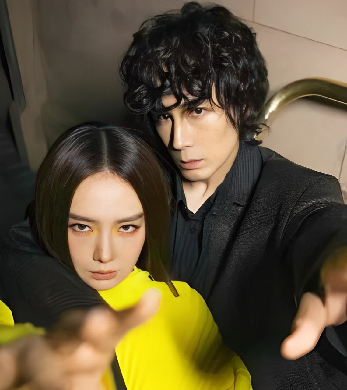 " 原来李承铉给女儿取名:李奇微,"戚薇"谐音就是戚薇,这是李承铉想