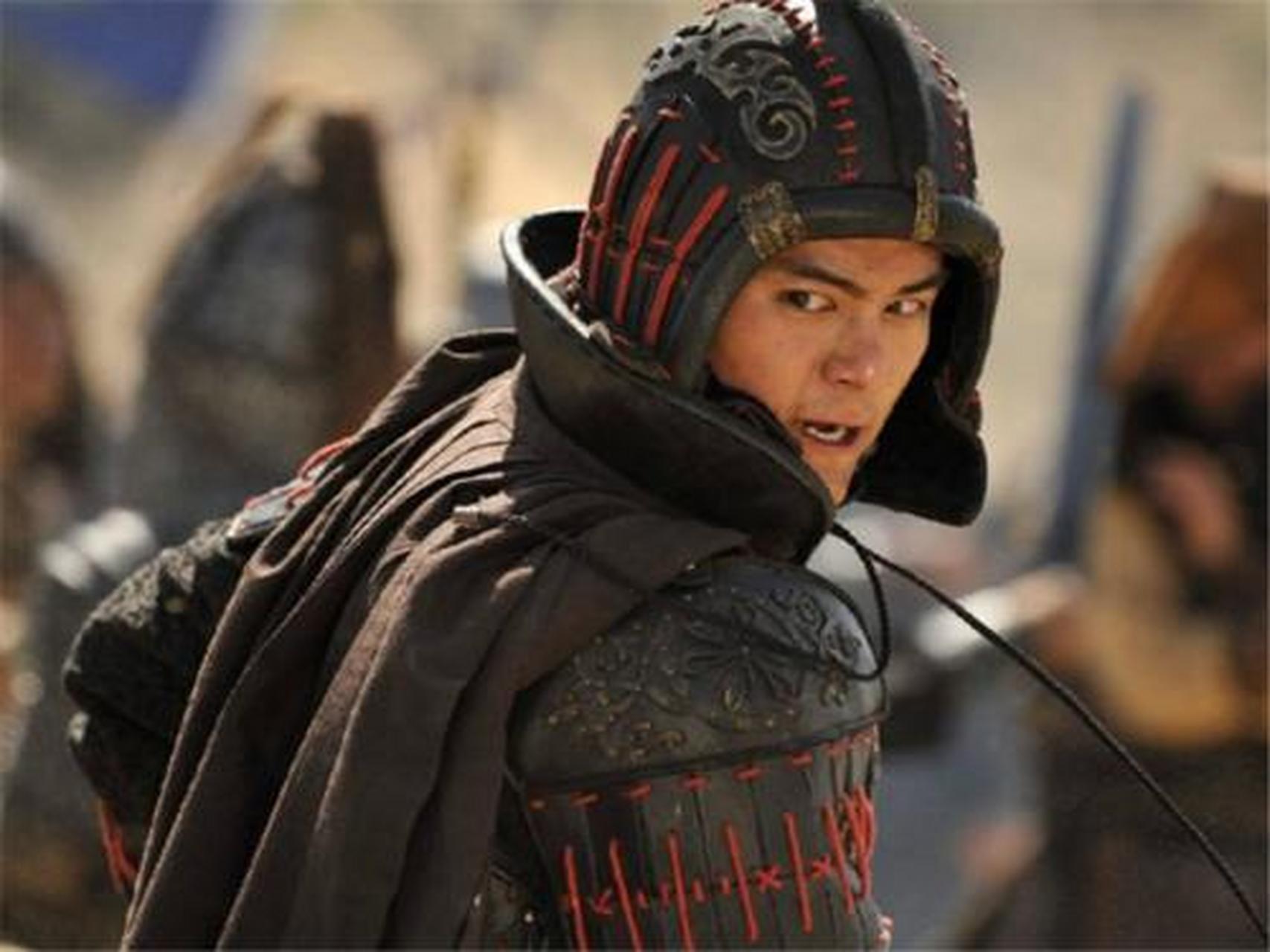 宋朝士兵的平均作战负重是32 公斤,训练负重还要高于这个数值;现在