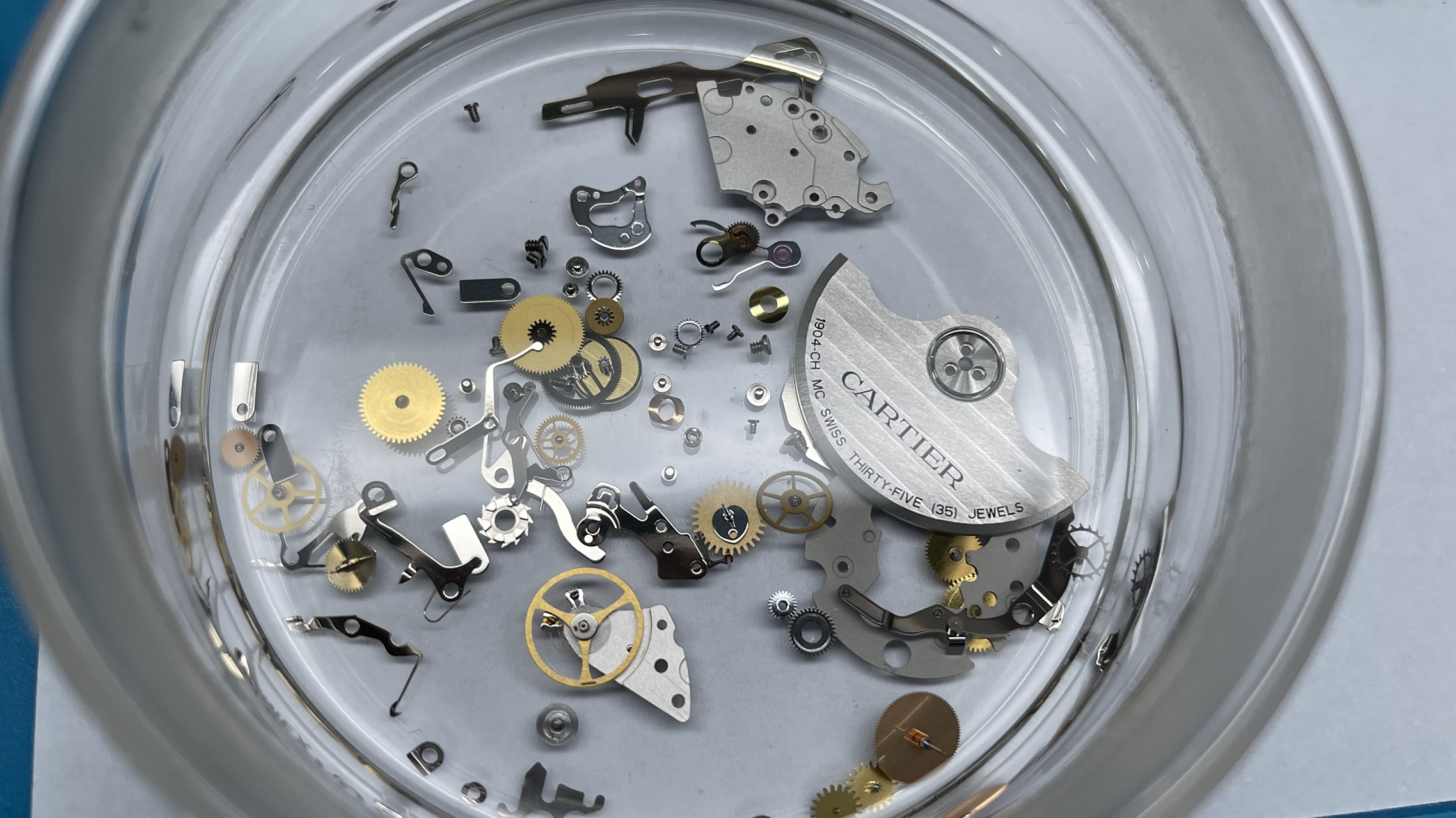 名表维修匠#化零为整,洗油保养 #卡地亚#calibre de cartier 系列w