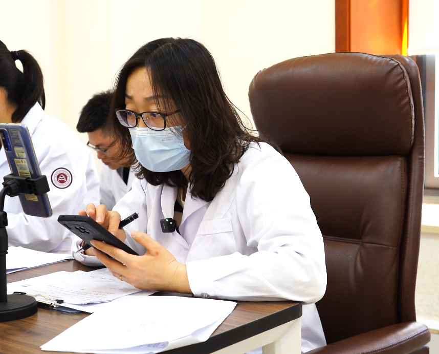 北京大學第三醫(yī)院、護士全程協(xié)助陪同號販子電話,省時省力省心的簡單介紹