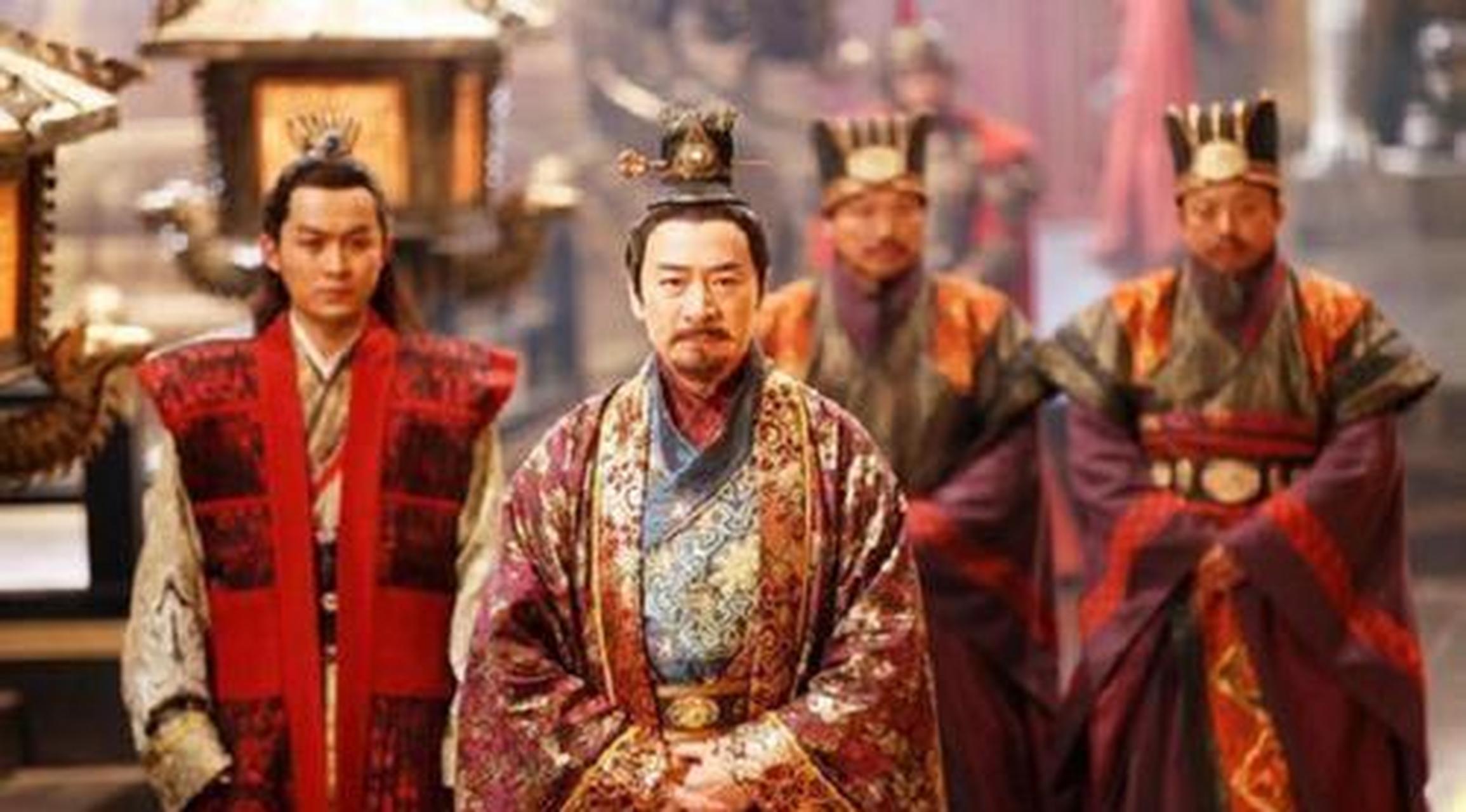 朱然的名刺(名片):"刺"是将墨字写于木条之上的名片,上面有问候语