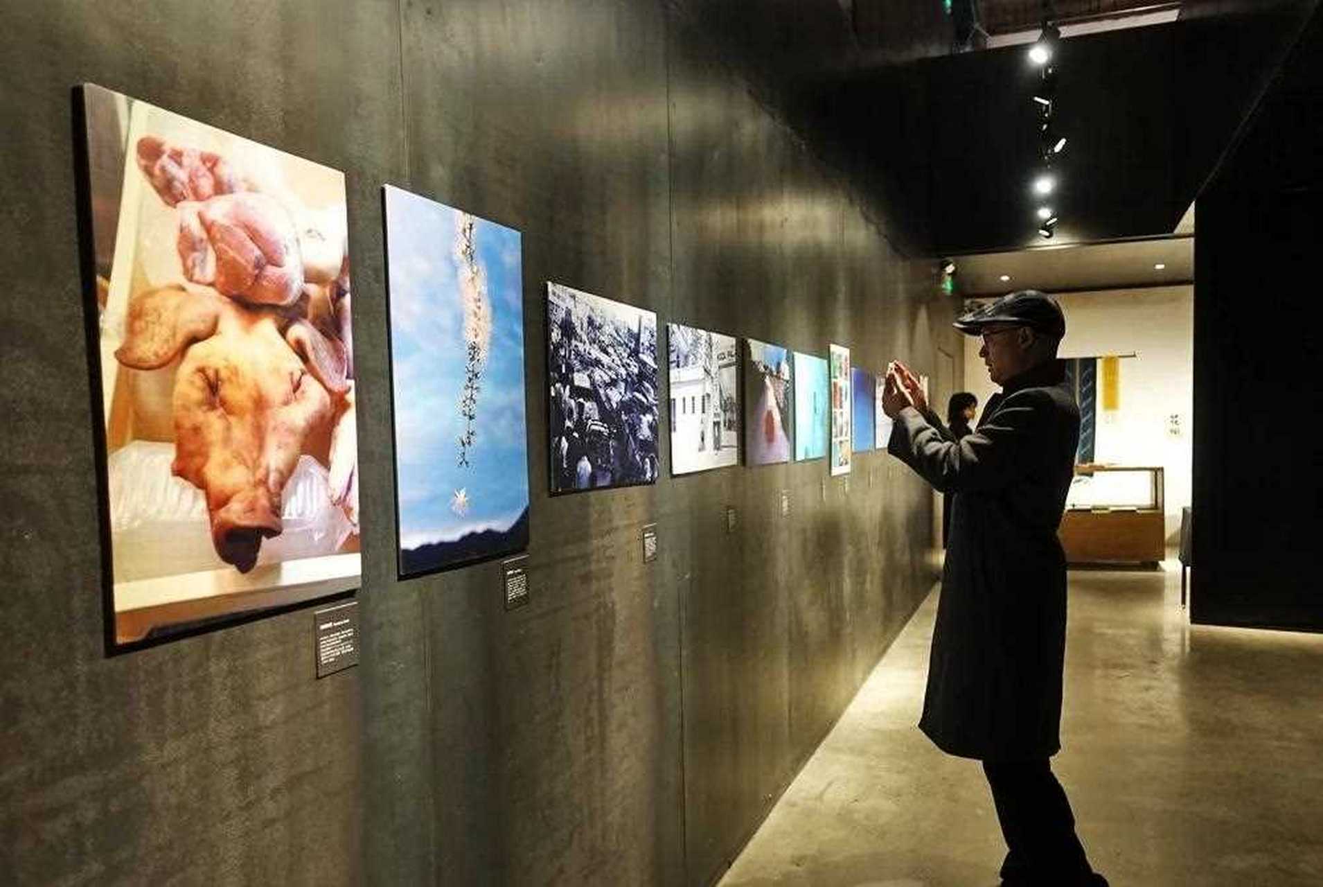 对冲绳的印象最初来自王菲的《恋战冲绳》,前一周,跑去lens和冲绳旅游