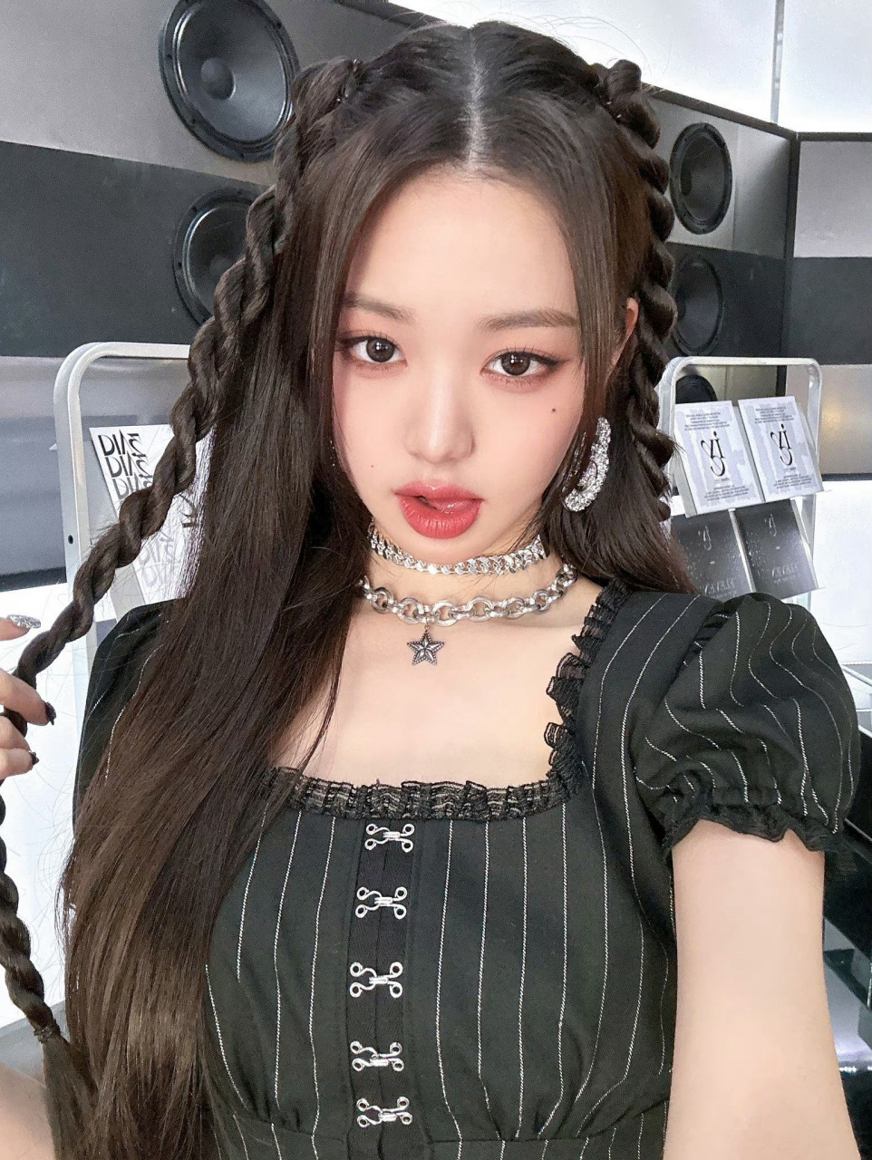 又被张元英自拍美到