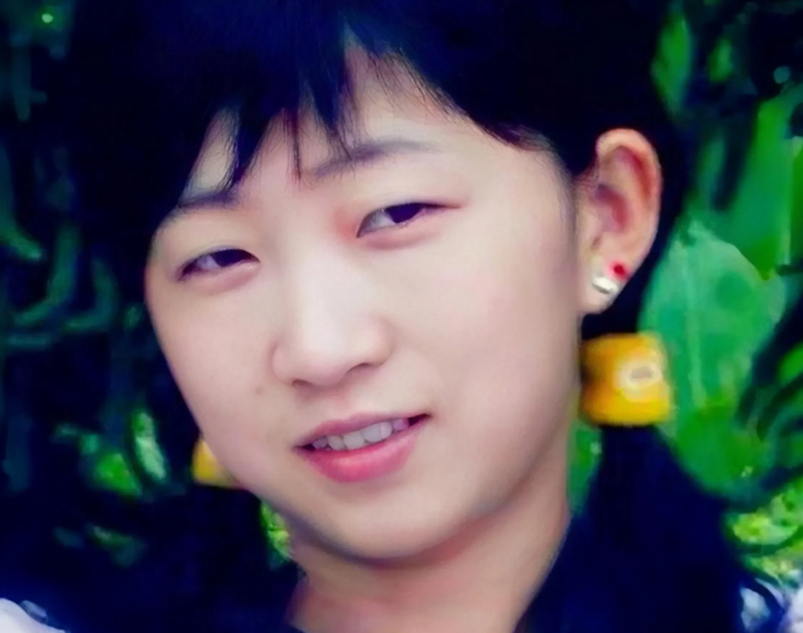 她曾是"中国最幸运的女孩",名叫林碧春,她是一名服务员,18岁时意外