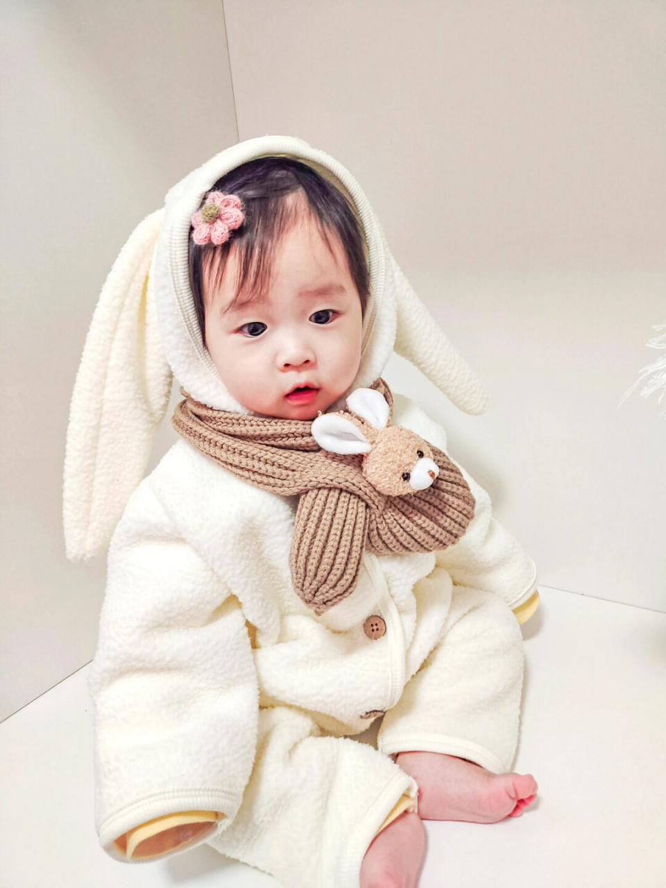 我的小宝贝真的超级可爱,又温柔又体贴,让人忍不住想一直抱着她.