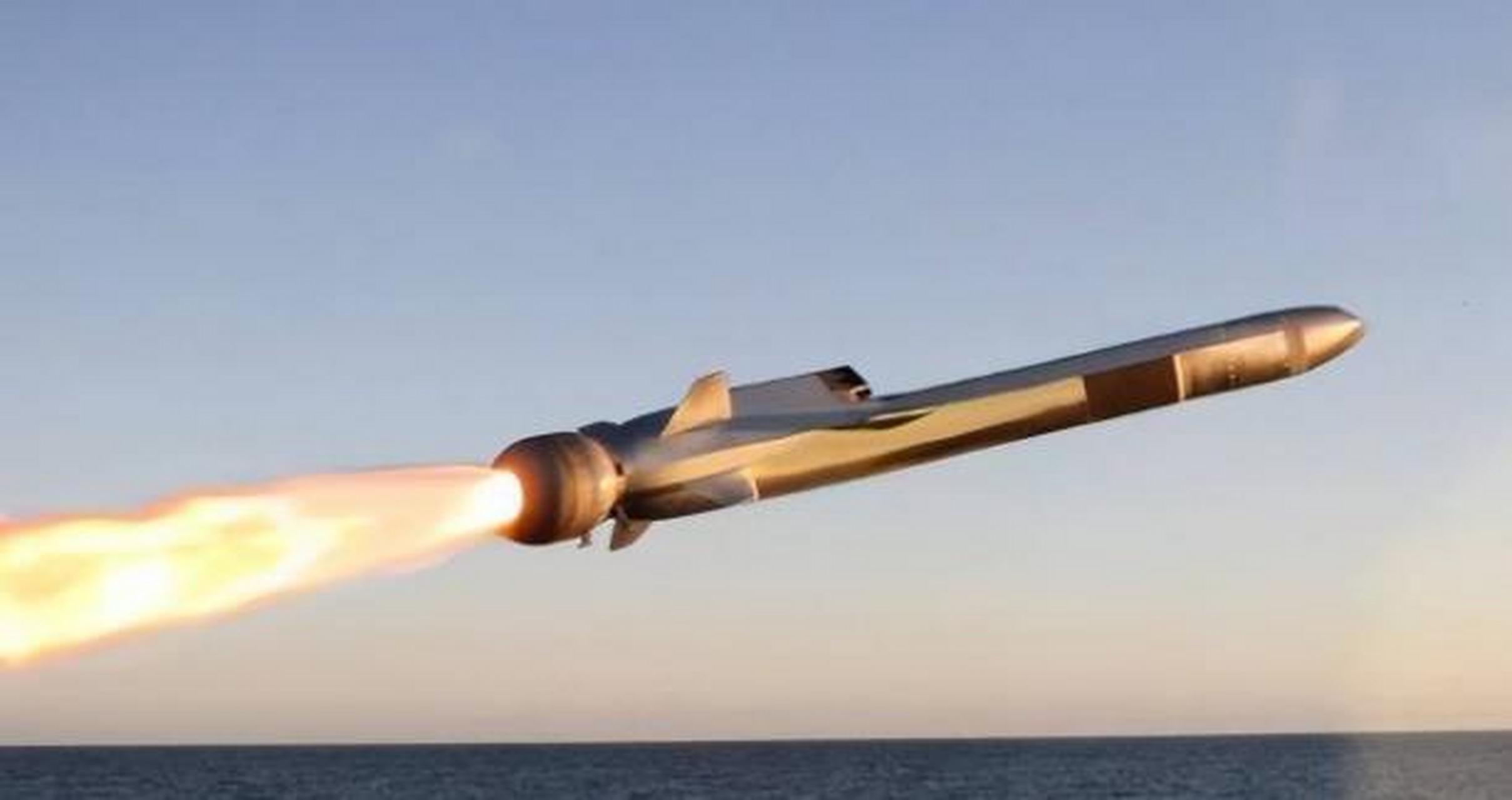 乌军公开匕首导弹残骸,不代表俄军高超音速导弹的神话被破灭!