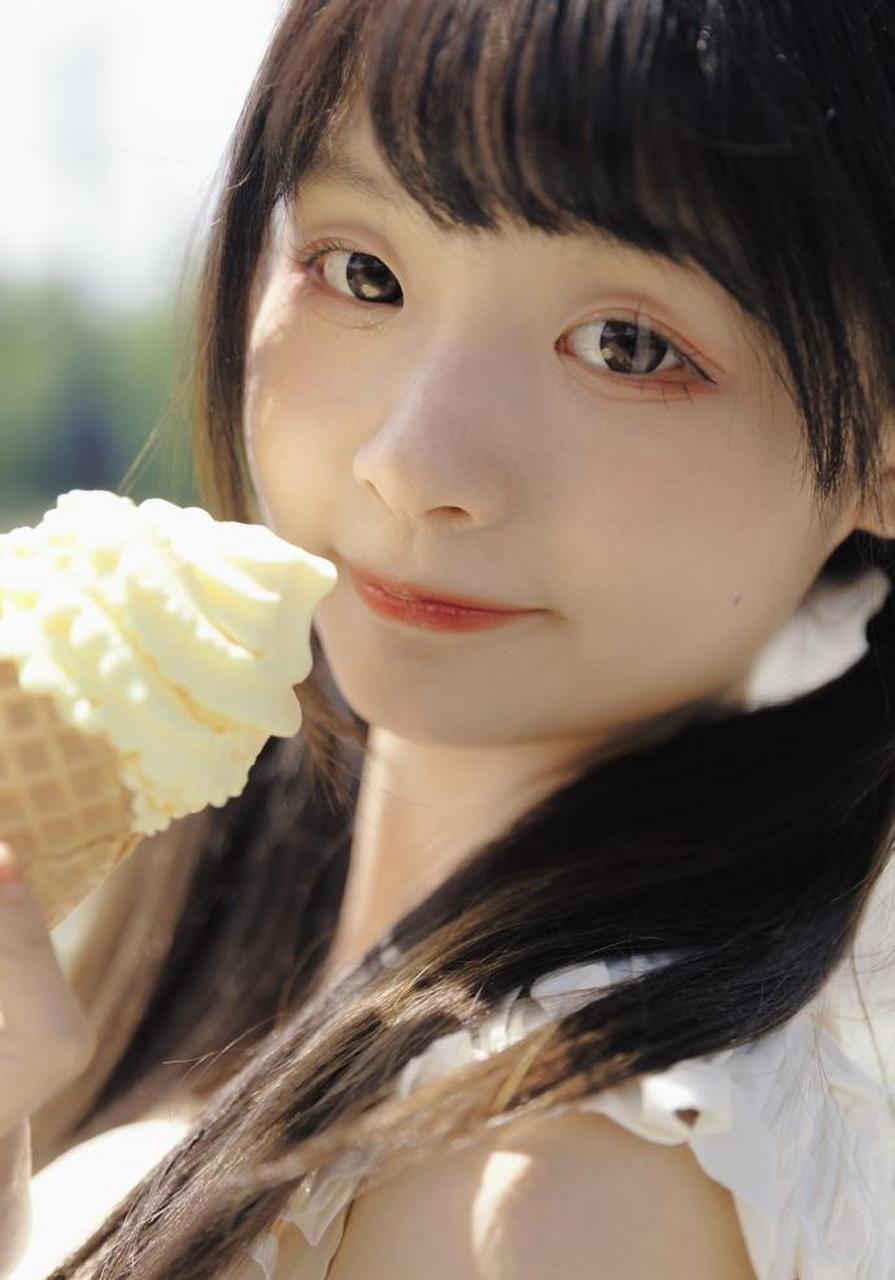 bej48-黄怡慈美女小姐姐可爱美照欣赏,好美啊