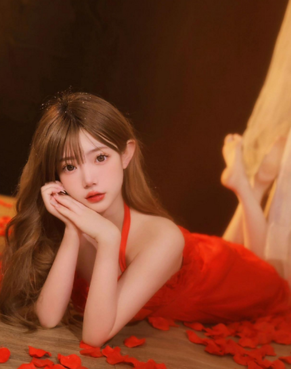 复古昭和风红裙少女 | 氛围感拍照