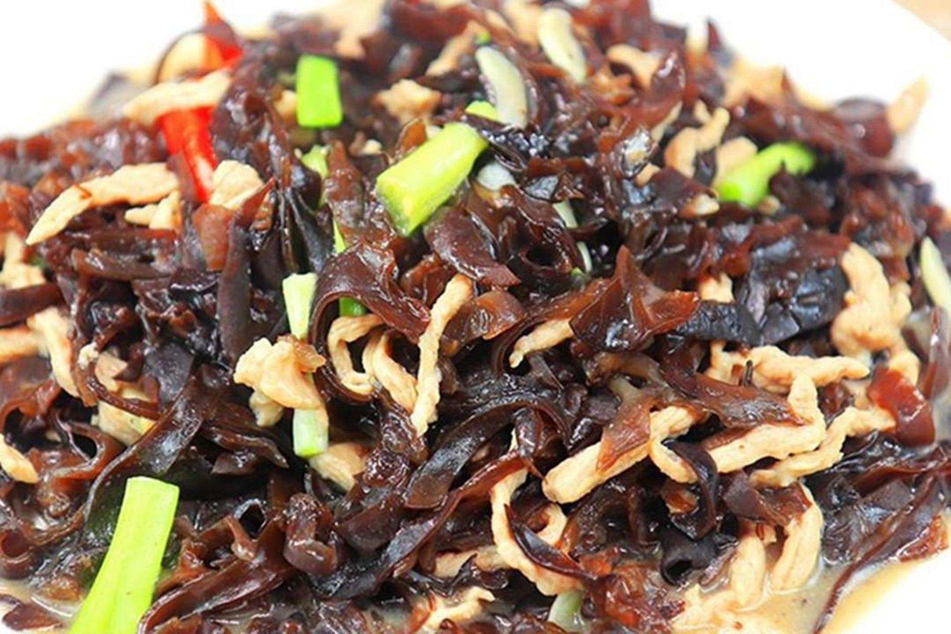 笔记创作营#【木耳炒肉丝】 1.