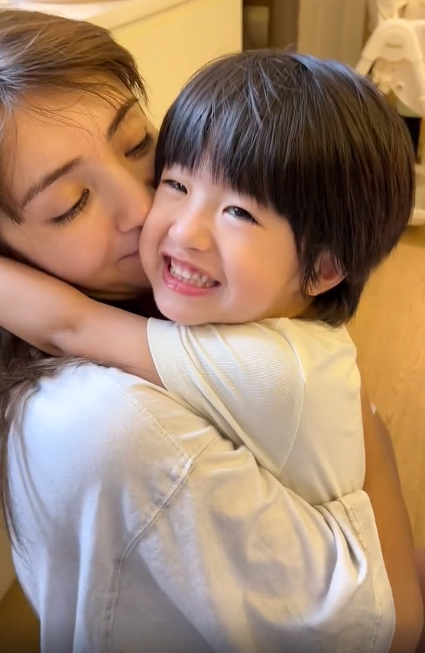 姜潮麦迪娜二胎得女#