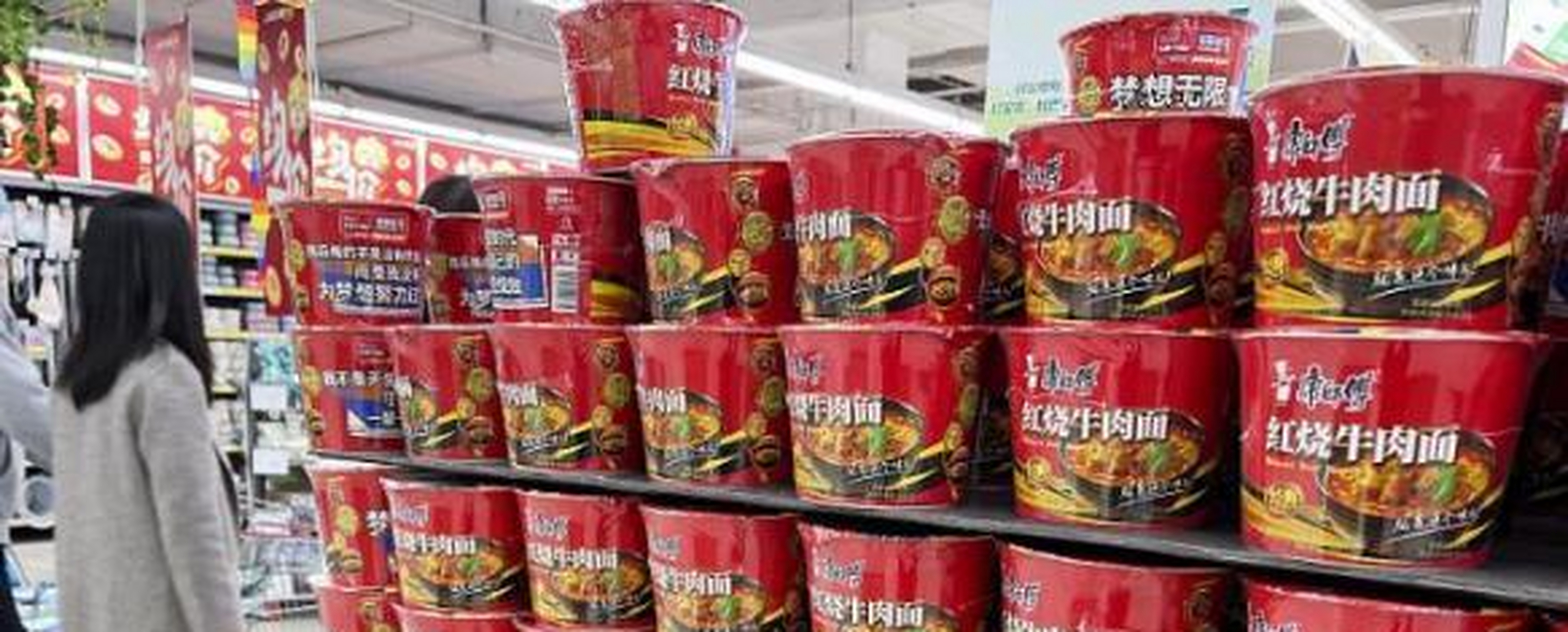 现如今,大家也终于知道所谓图片仅供参考是什么意思了,除了实物与图片