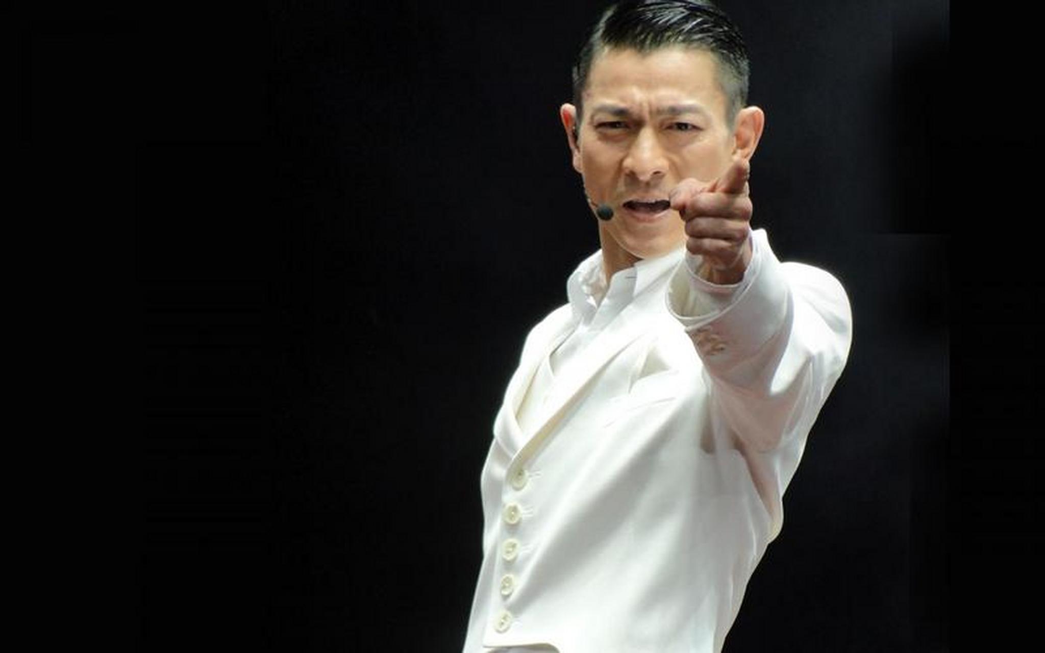 据悉刘德华生日将会吸引了众多香港娱乐圈的知名人士前来祝贺.