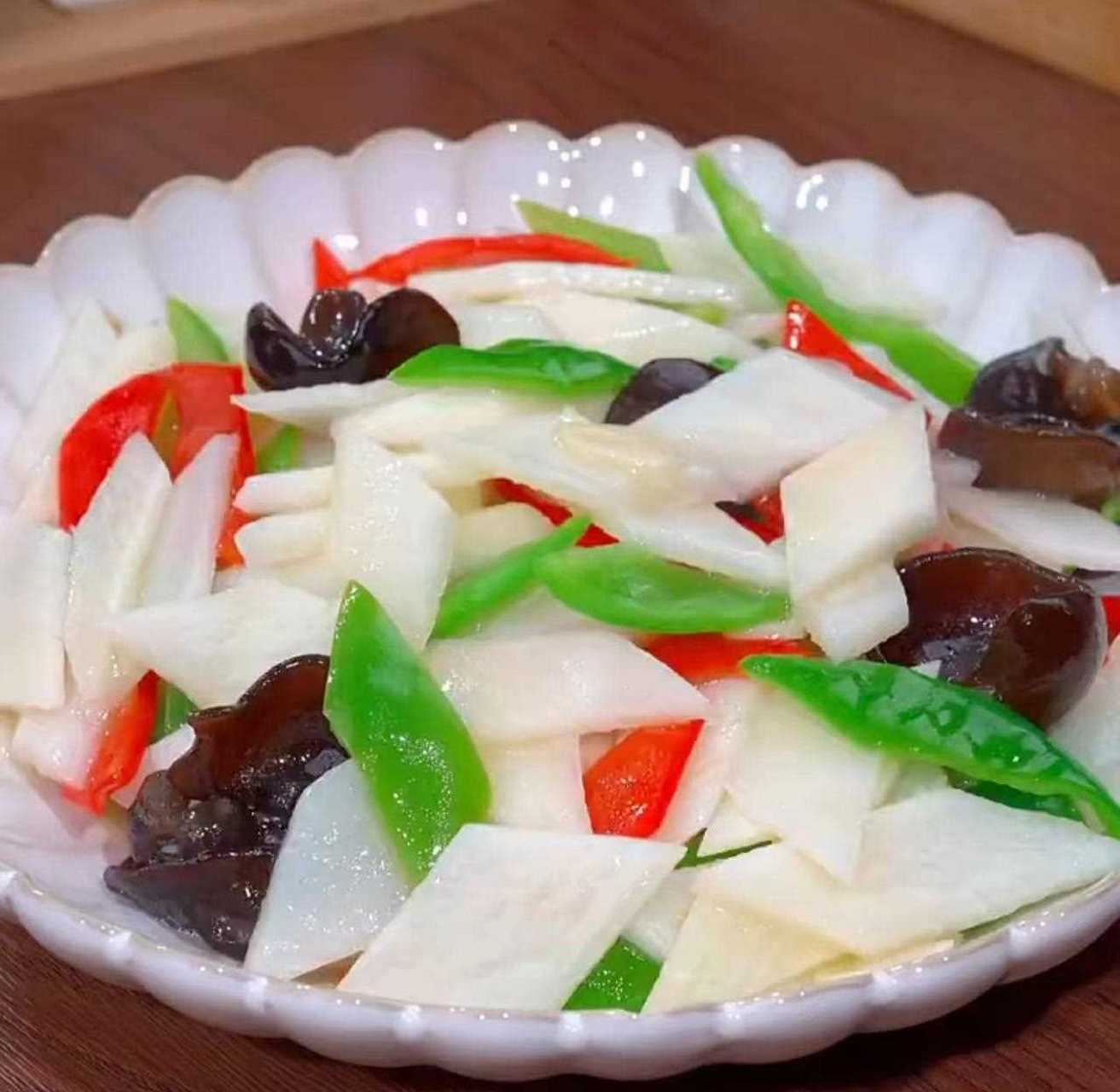 吃多了大鱼大肉,试试这道木耳炒山药吧!