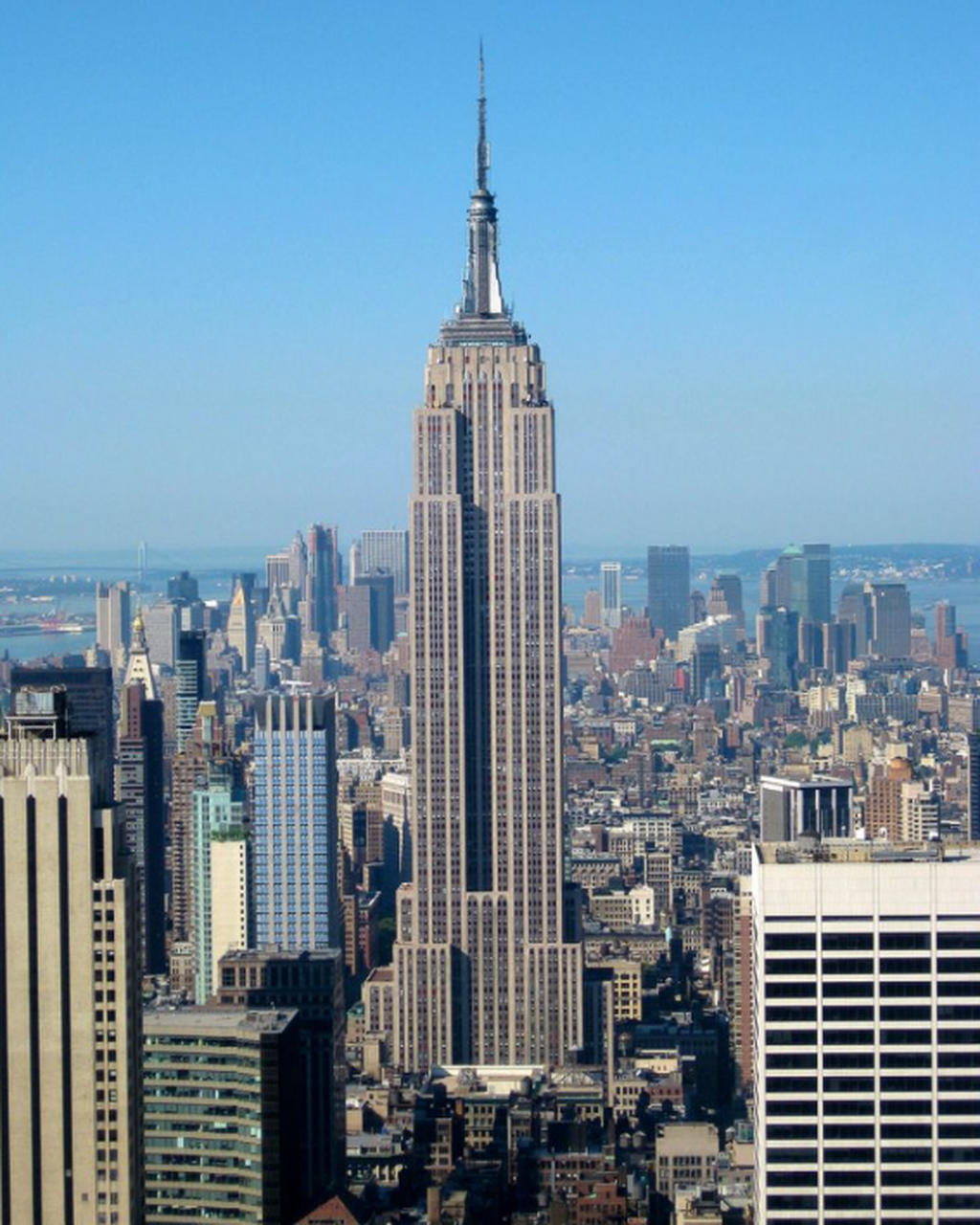 美国高度排名前十的摩天大楼 1,世界贸易中心一号楼:541米.