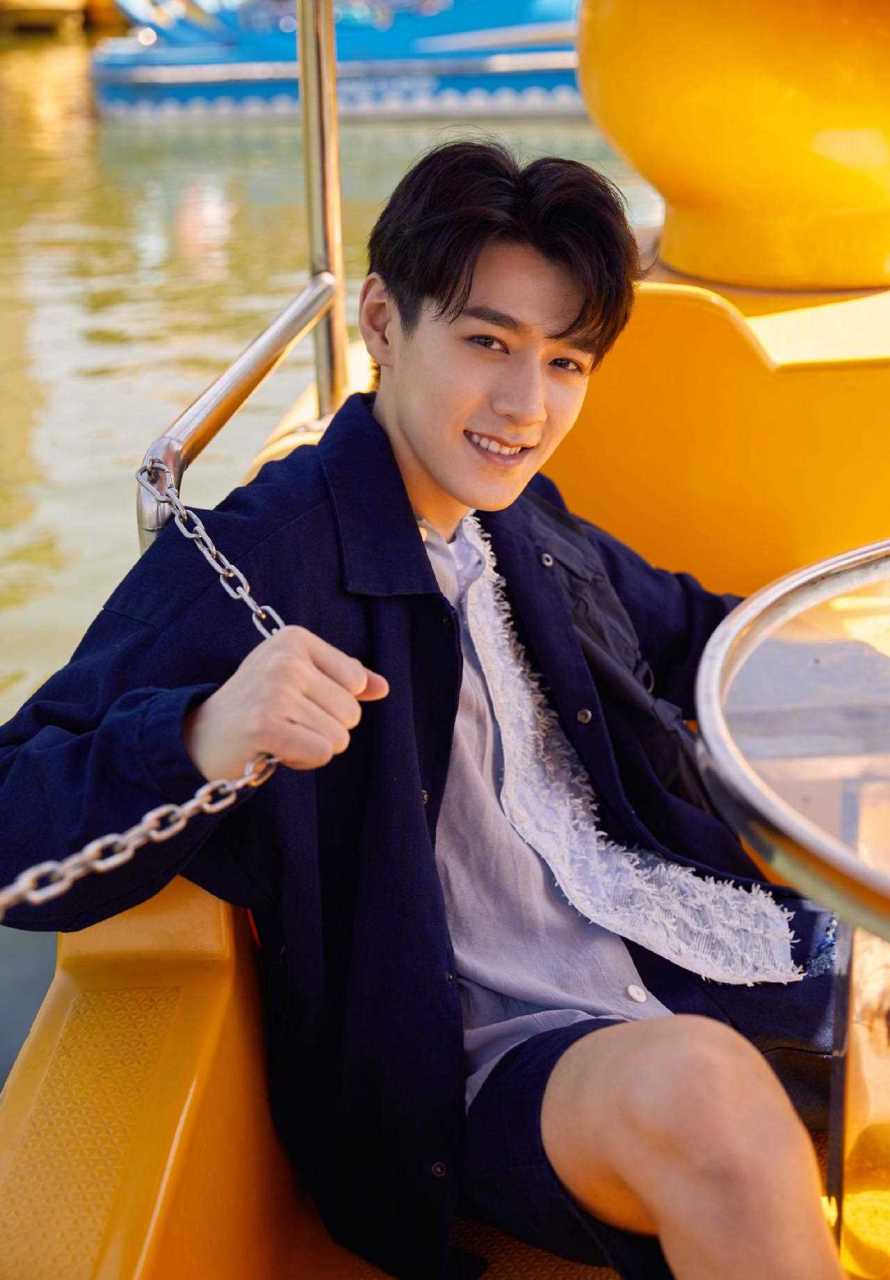 易柏辰童趣风写真!