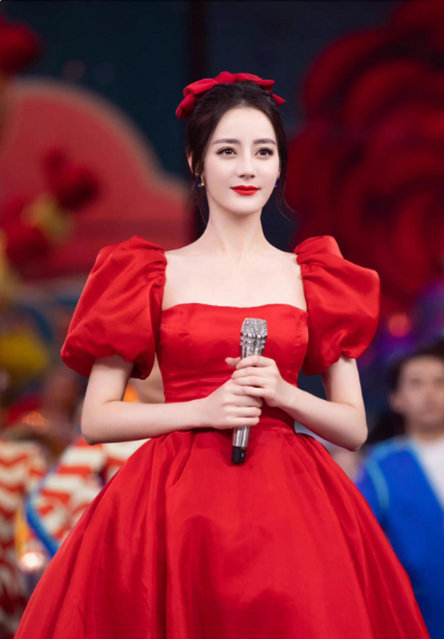 迪丽热巴红色适配度#迪丽热巴