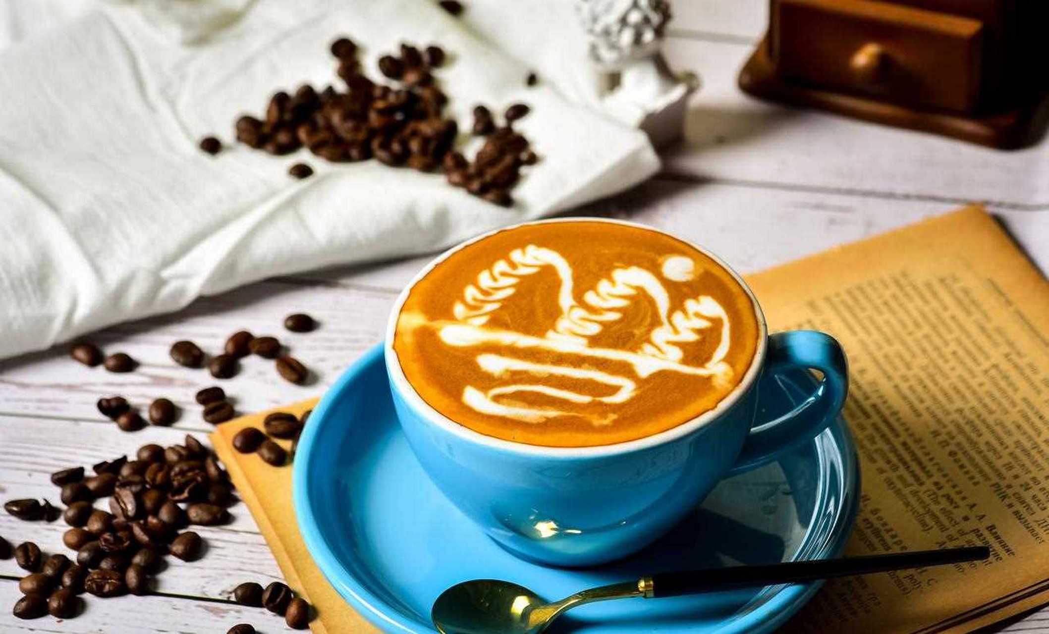 欧米奇咖啡课堂作品 用心制作的咖啡拉花[比分] 极具美感的图案,流畅