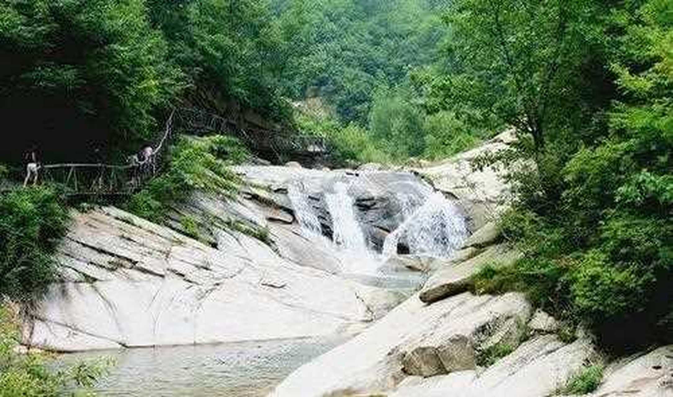 栾川蟠桃山图片