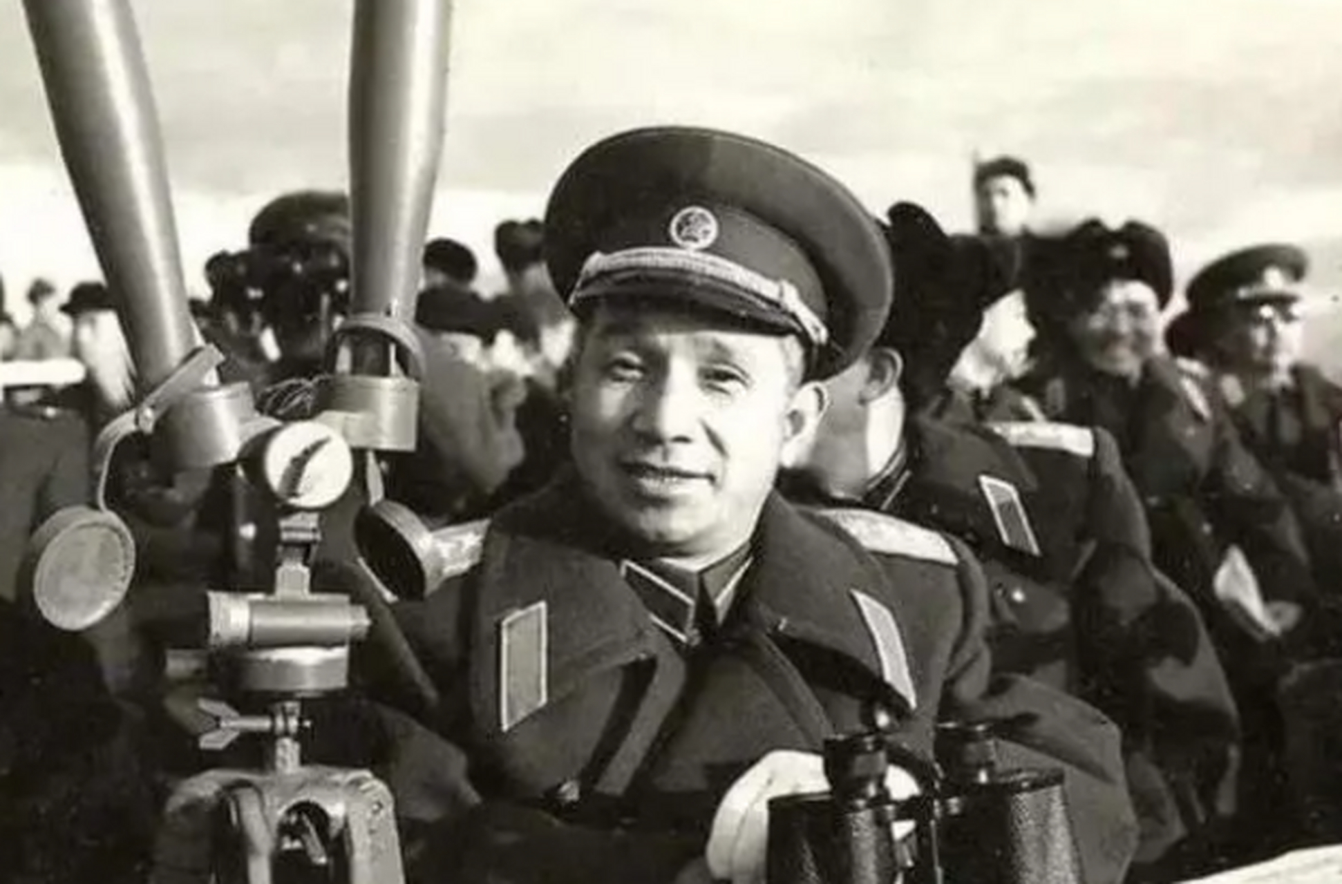 陈毅带头批判粟裕,使其蒙冤36年,为何粟裕还认陈小鲁当女婿 第一件事