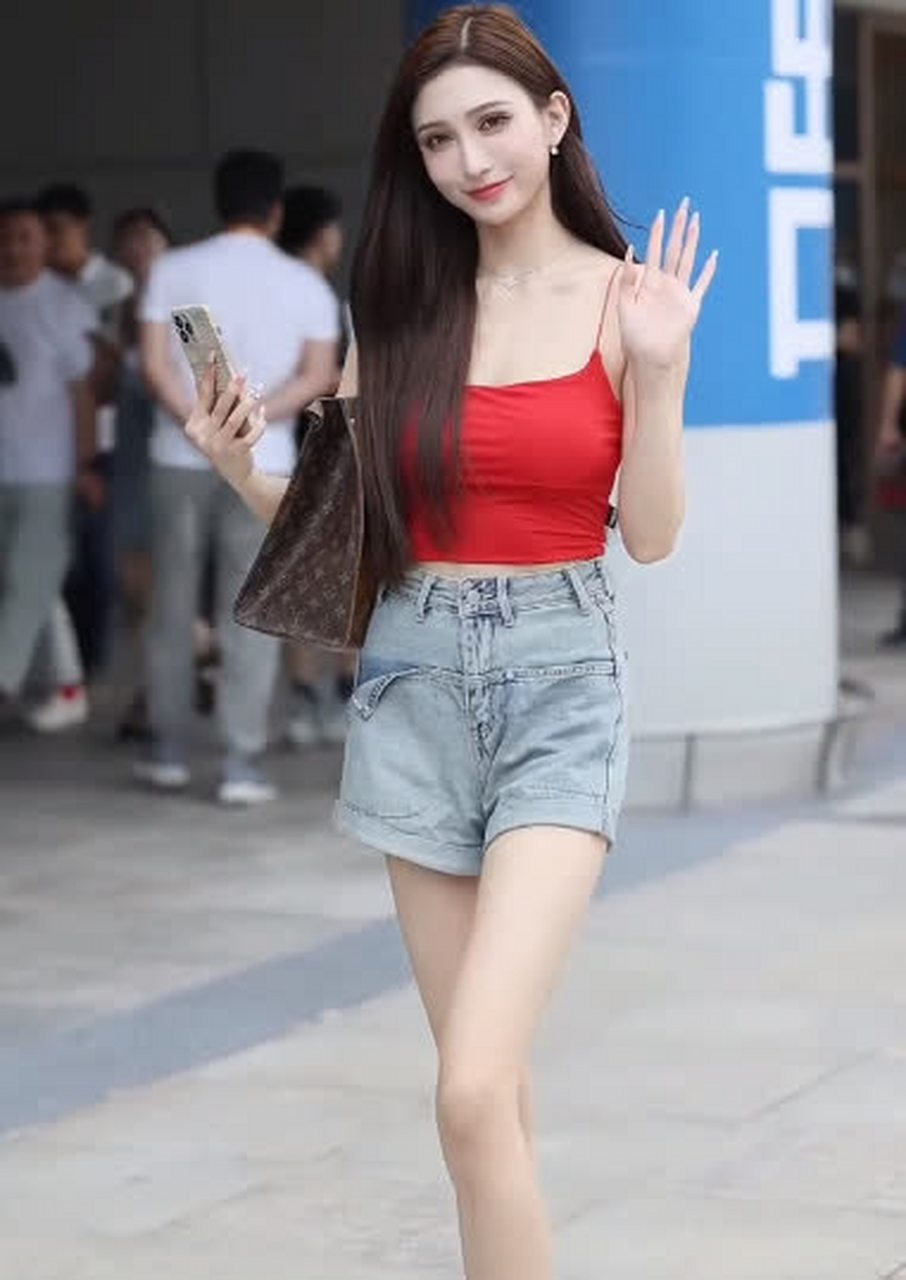 为什么大家都说背影更好看,我不漂亮吗?[二哈]