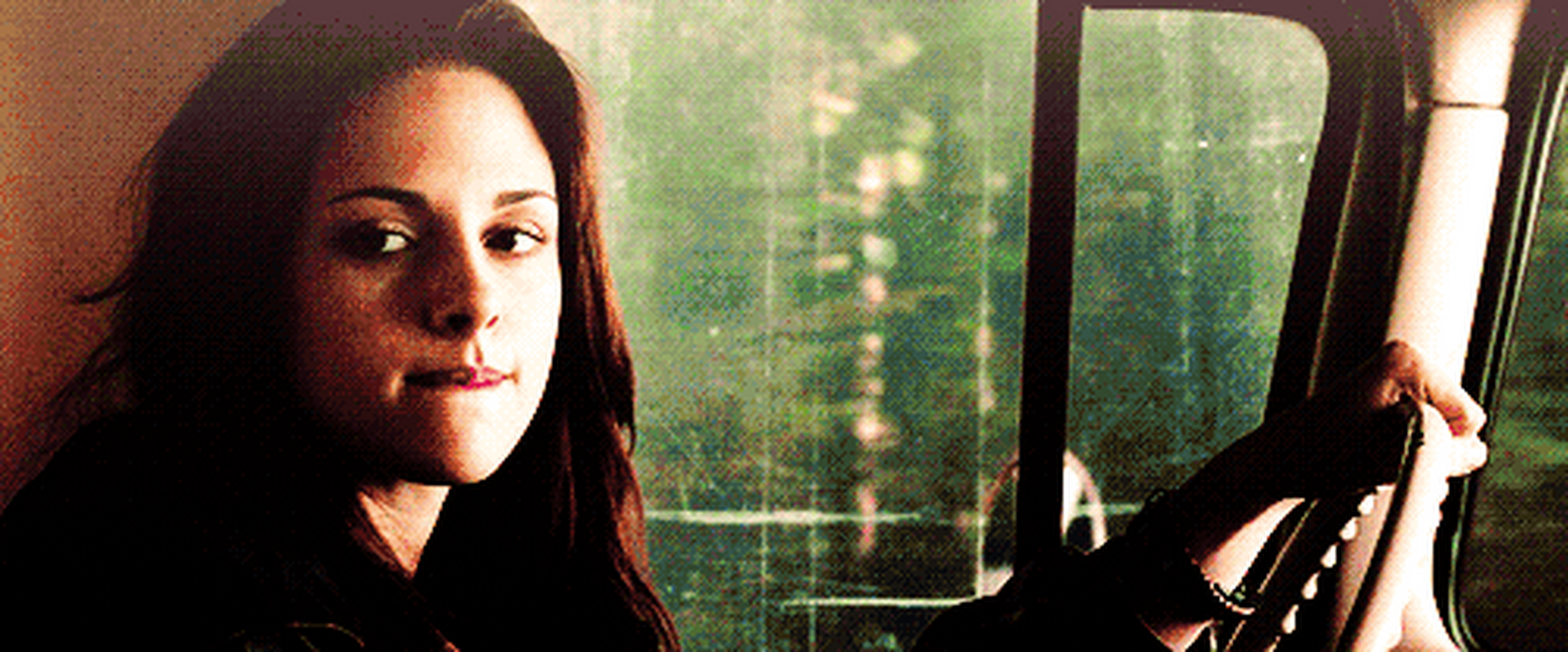 break down 的第一个意思是:机器坏了,出故障了.