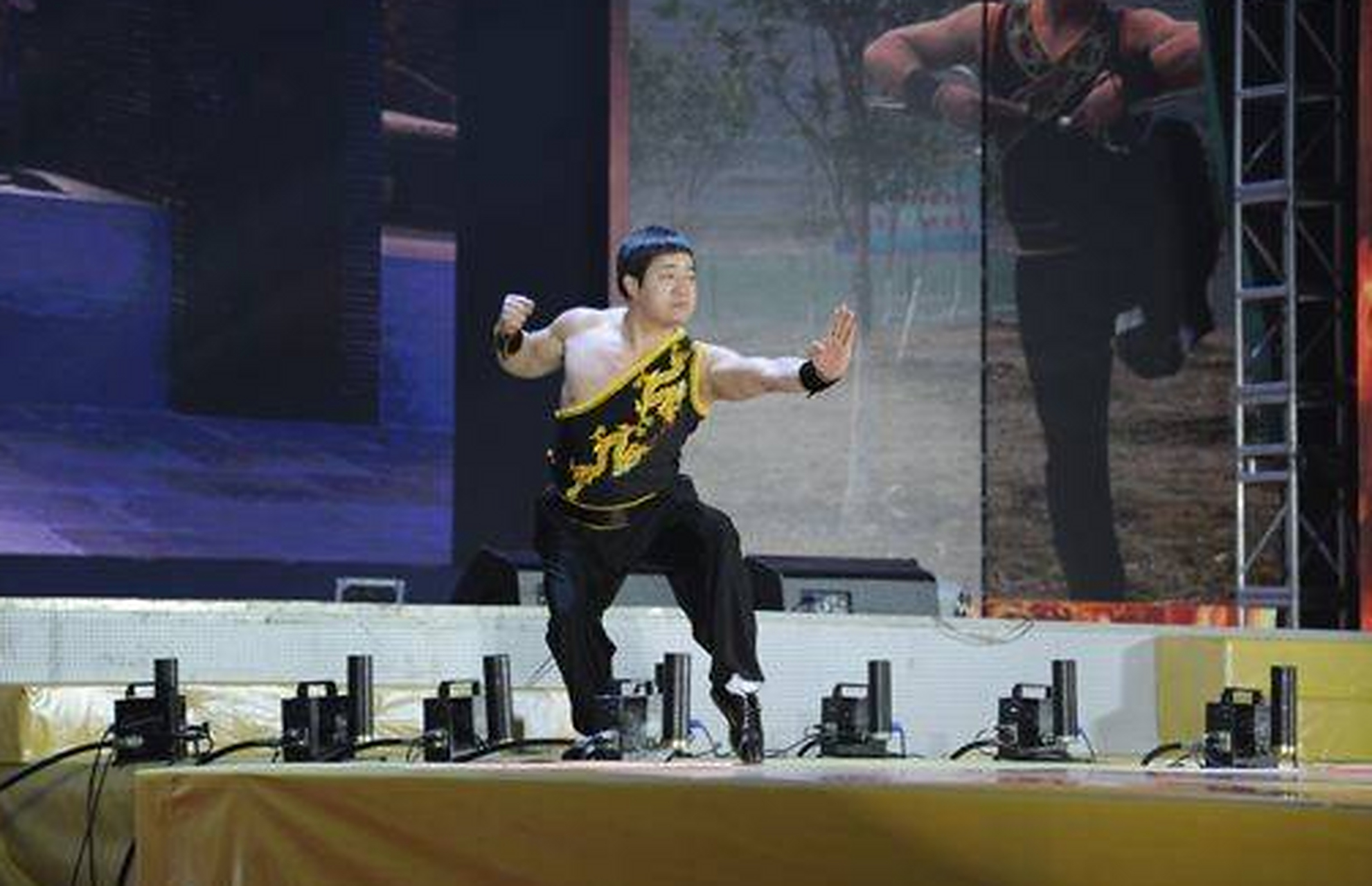 传统武术拳种:龟牛拳 龟牛拳主要流传于湖南岳阳,平江,临湘喝浏阳等