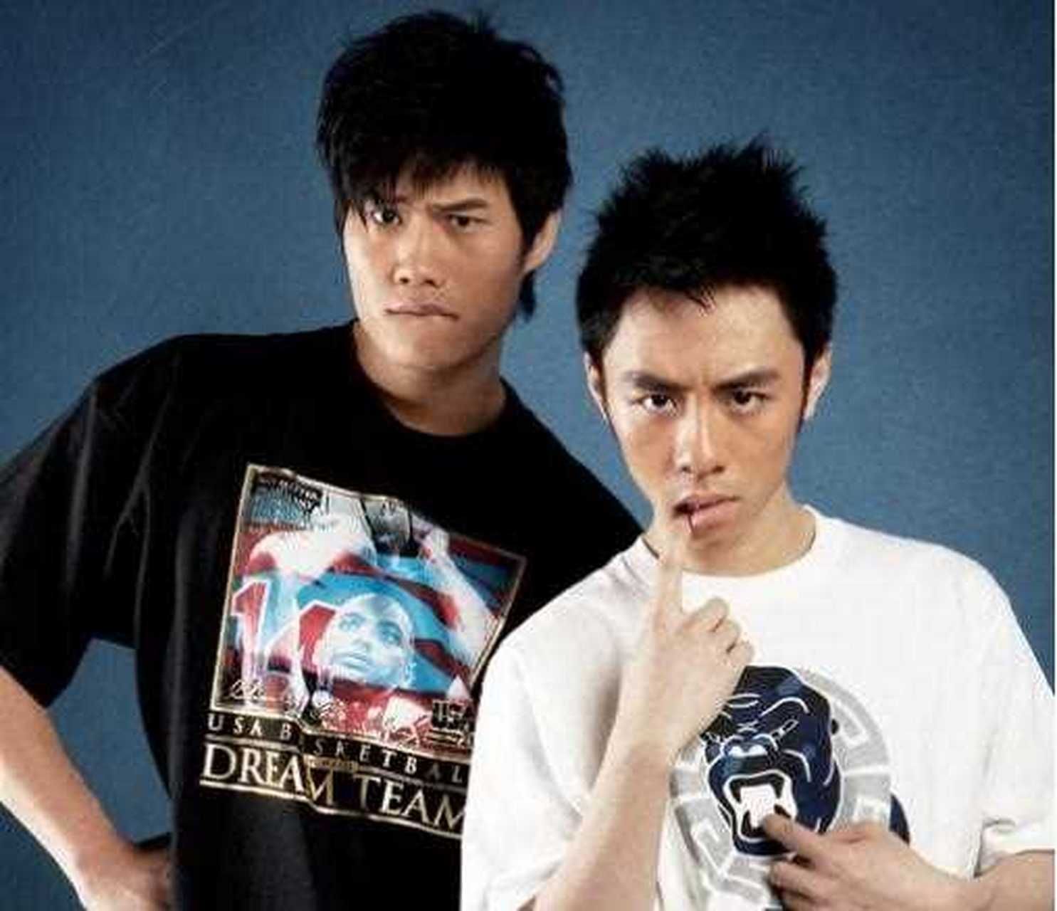 15年前,翻唱歌曲火爆全国后,"后舍男生"如今怎样了?