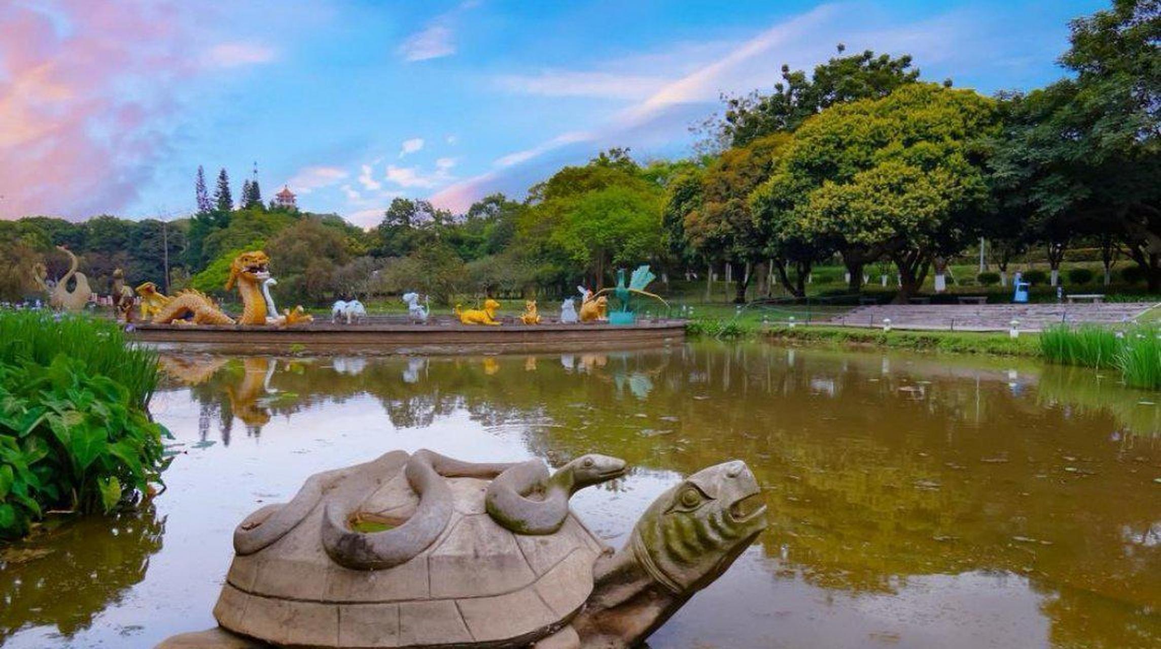 紫马岭公园位于中山市中山四路南侧,占地88.