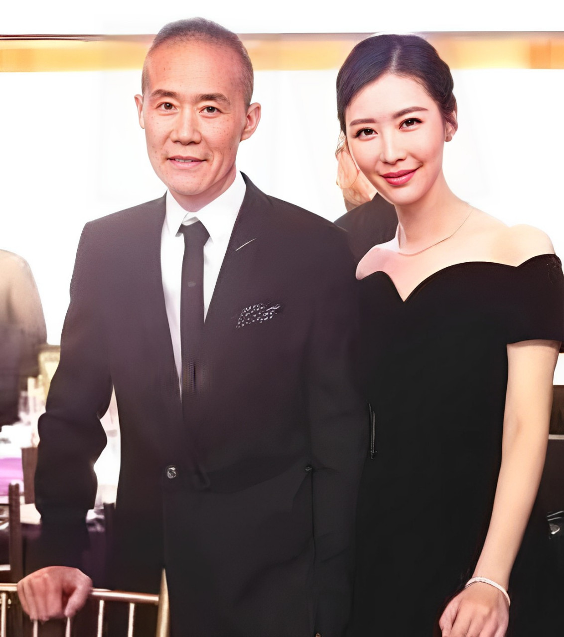 王石和田朴珺离婚,真还是假!王石72岁.