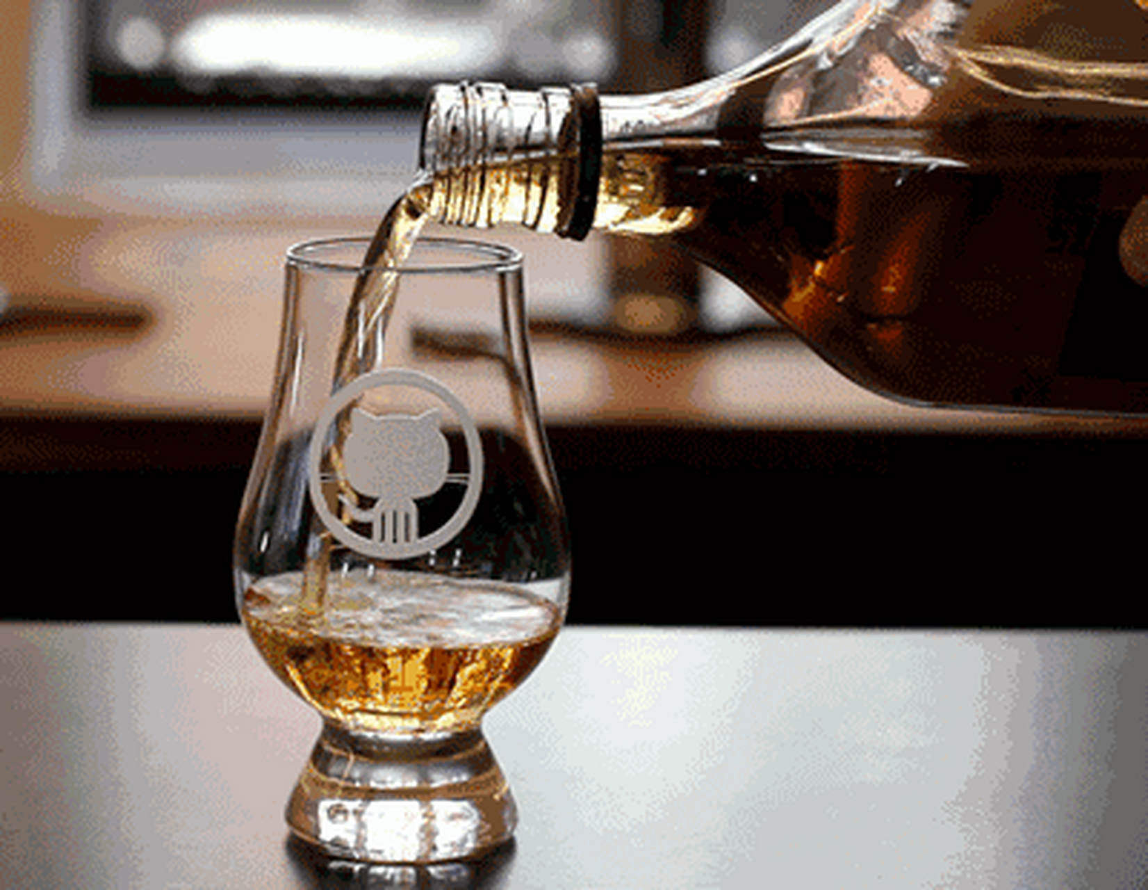 #gif创作人# 倒红酒,色香味俱全,葡萄美酒夜光杯