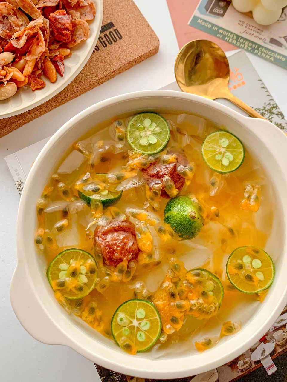 夏日解暑神器,青桔百香果冰粉,酸甜冰爽  没有冰粉的夏天不完整,今天