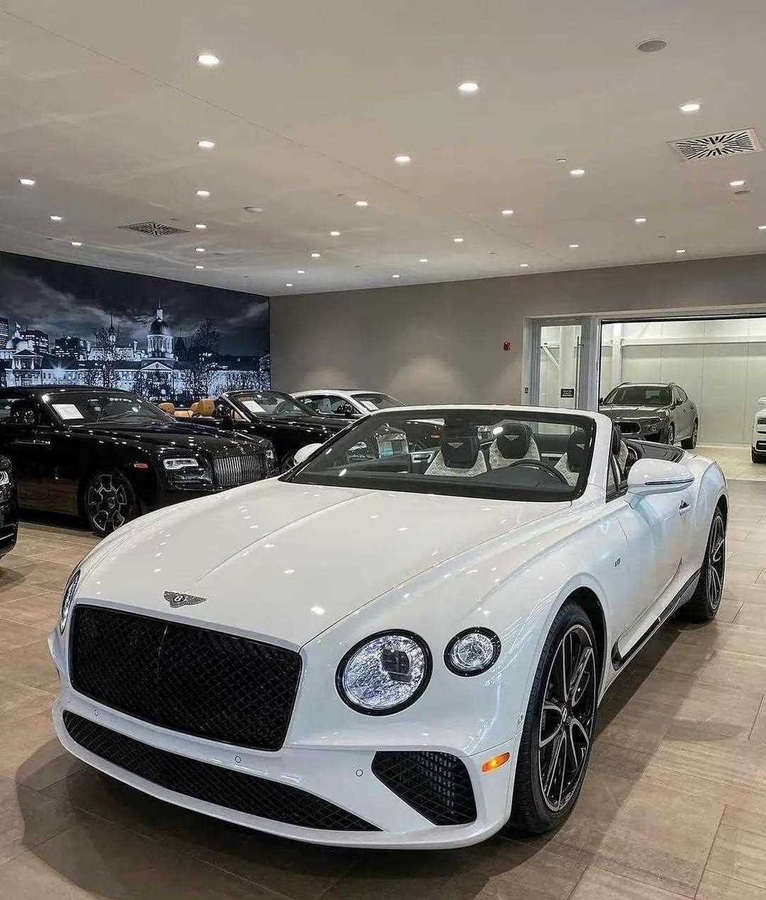 宾利欧陆经典两门跑车!