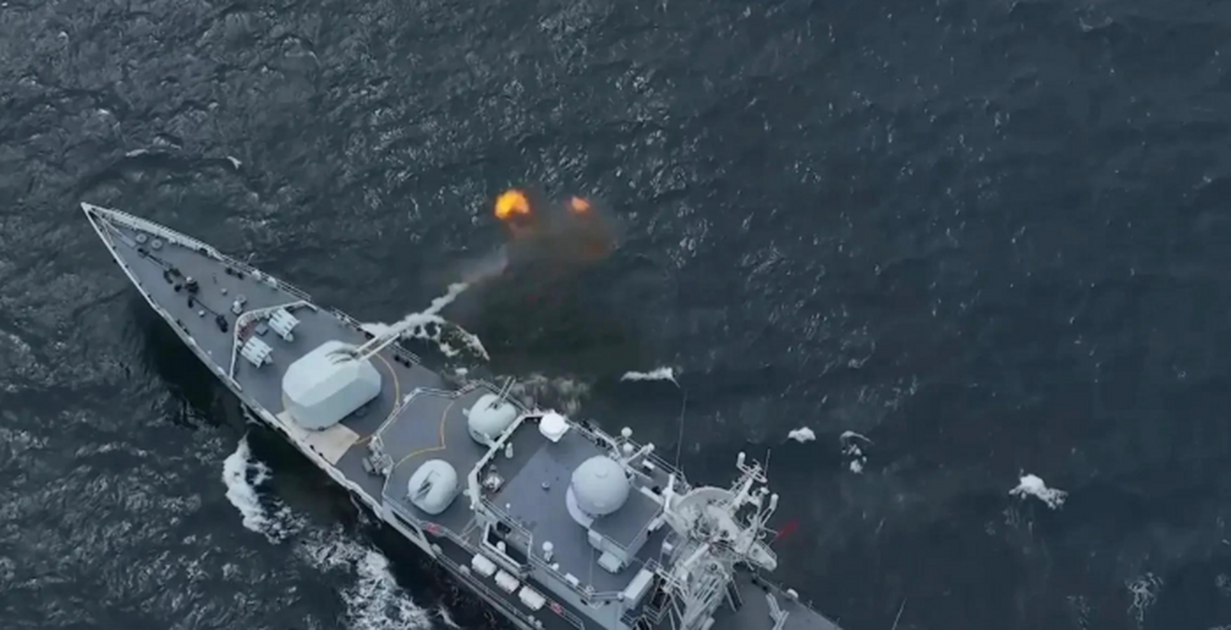 海军除053h3型护卫舰外,还有2艘053h1g型在役,但已转型为训练舰,在