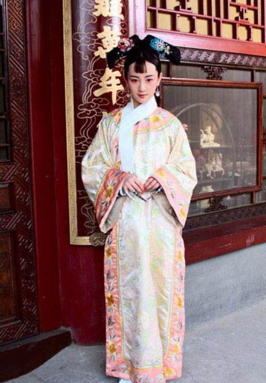 《苍穹之昴》:清宫剧美学巅峰,张檬,赵丽颖均留下最佳颜值 2010年