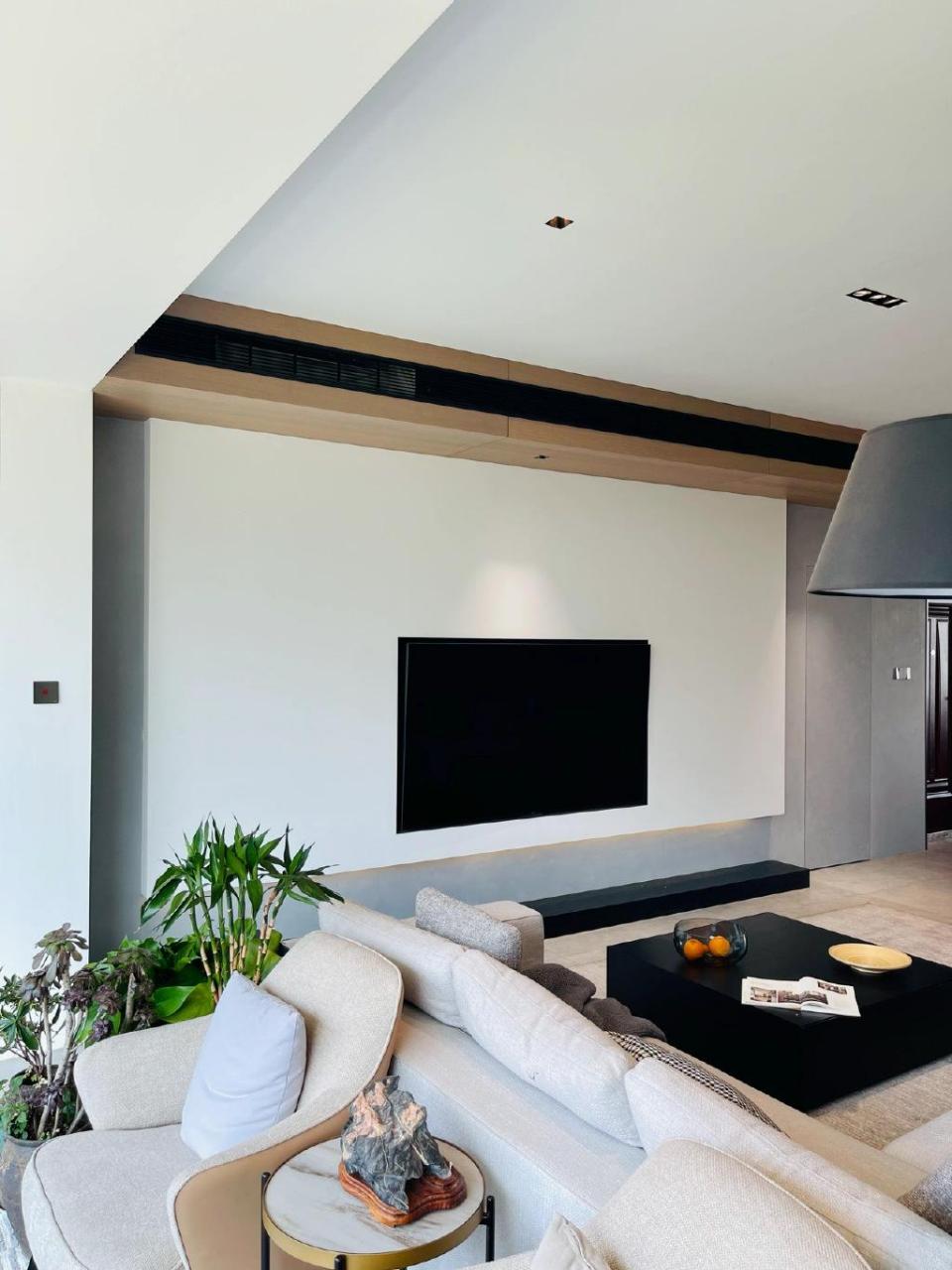 分享一组好看又简约的电视背景墙           图片来源网络,侵权即删