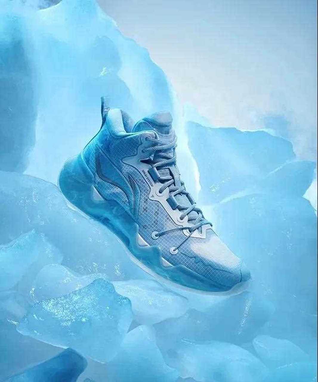 [飞机] 一双好的篮球鞋,可以为你助力更多惊喜!