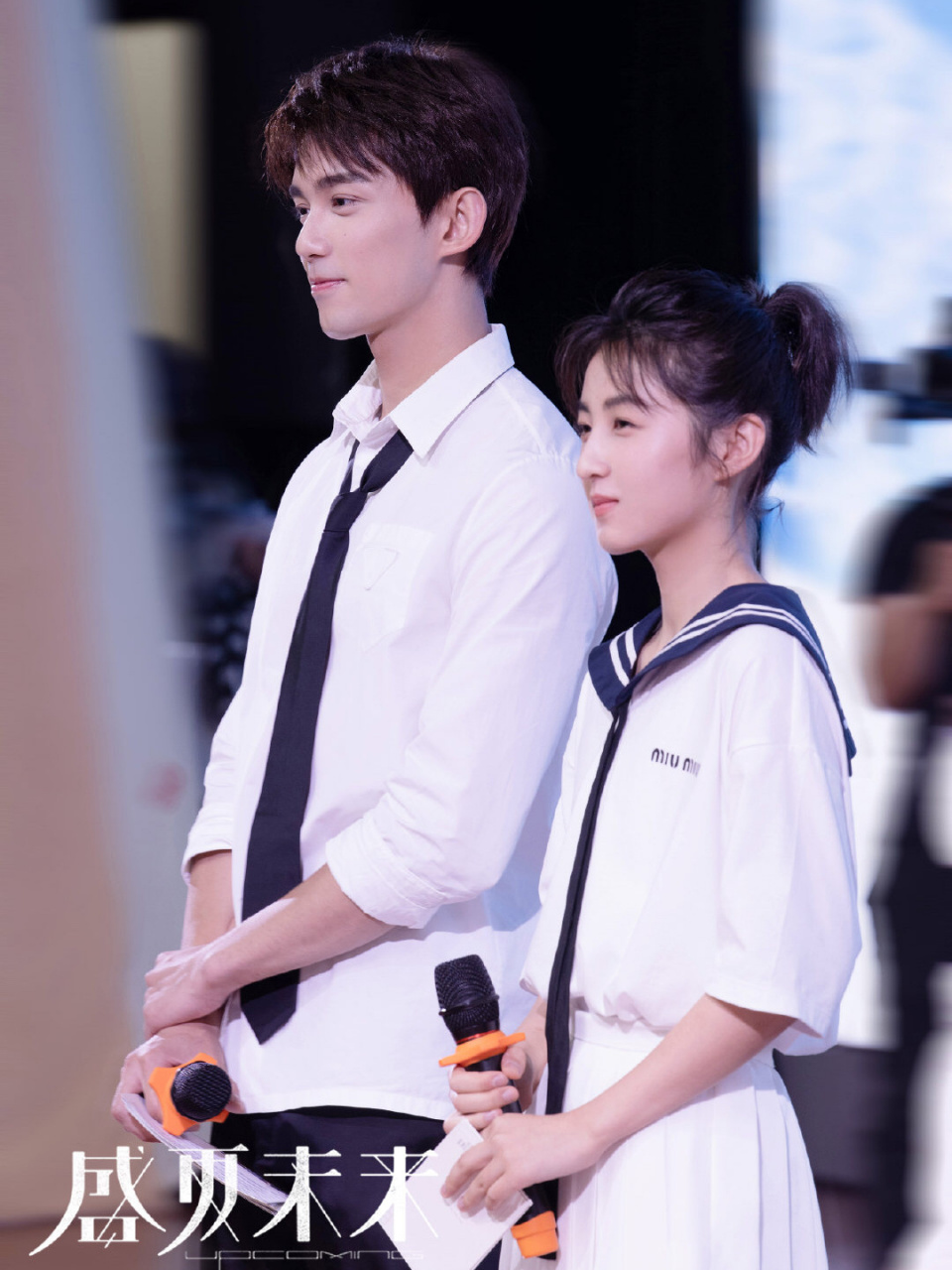 张子枫吴磊活动造型 磊枫这对awsl 张子枫和吴磊空降毕业典礼现场