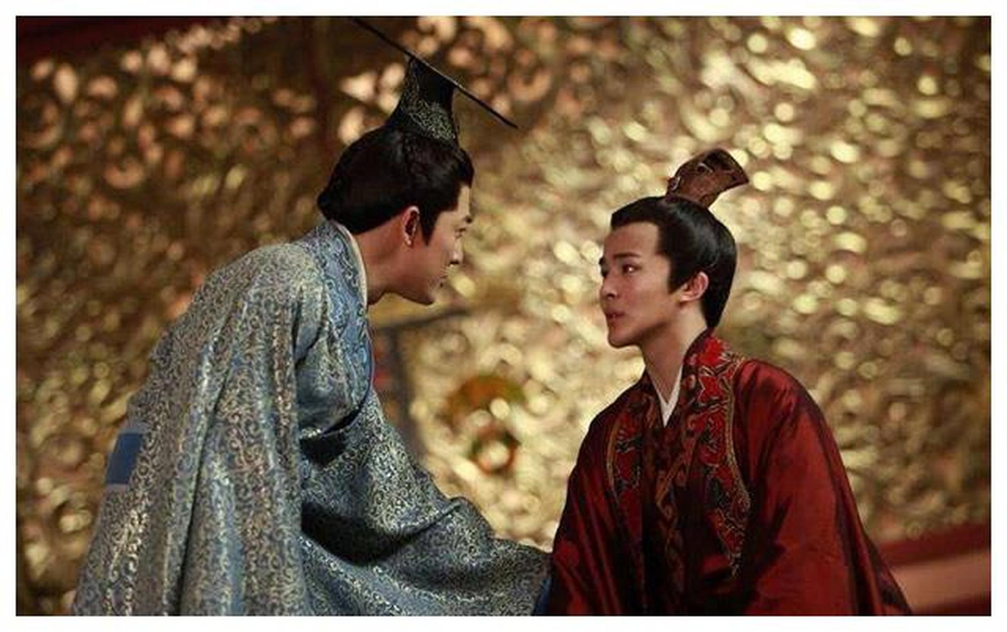 西汉文帝有一天,要算命的给邓通算命,结果算命先生说邓通以后会穷死