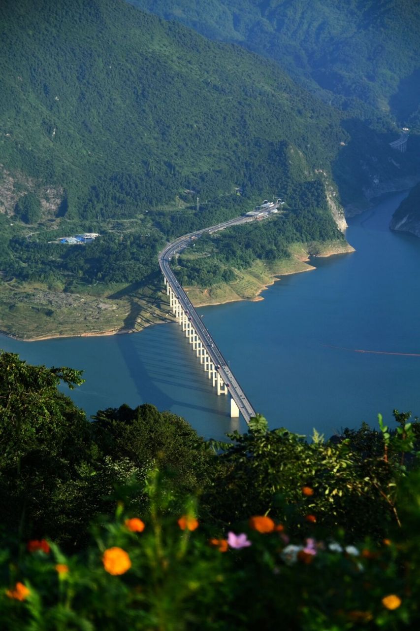 成都周边|1h抵达的超绝美山顶7215风景6015  云华山 166