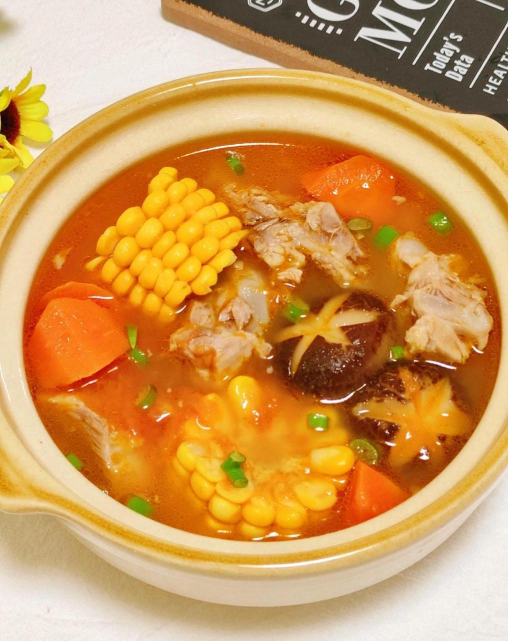 酸爽开胃75连喝三碗都不够75番茄玉米排骨汤 92今天给大家安利