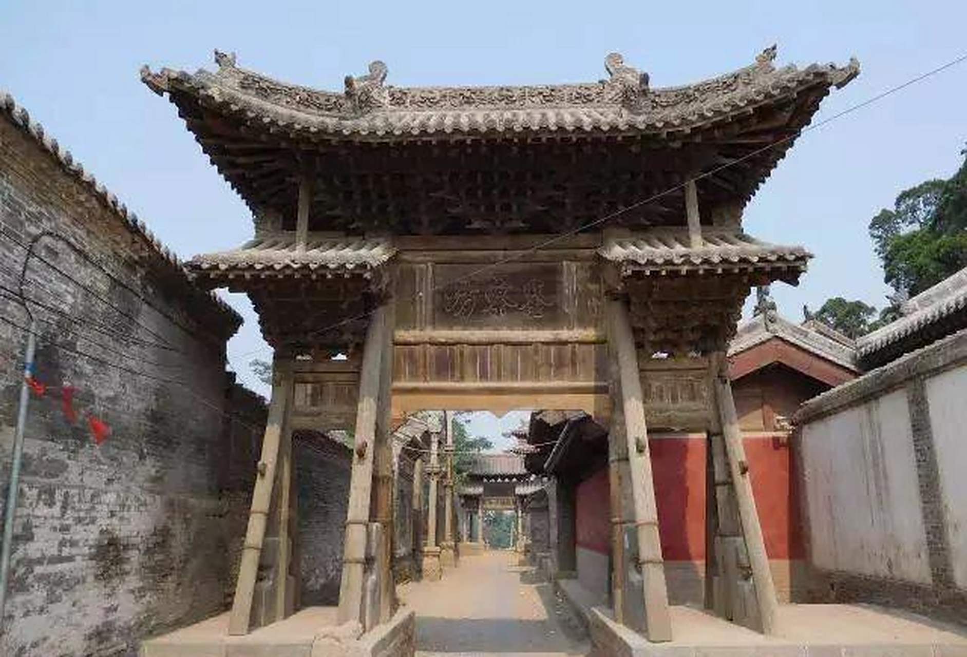 尉迟公封地-汾城古建群 汾城古建筑群,位于山西省临汾市襄汾县汾城镇