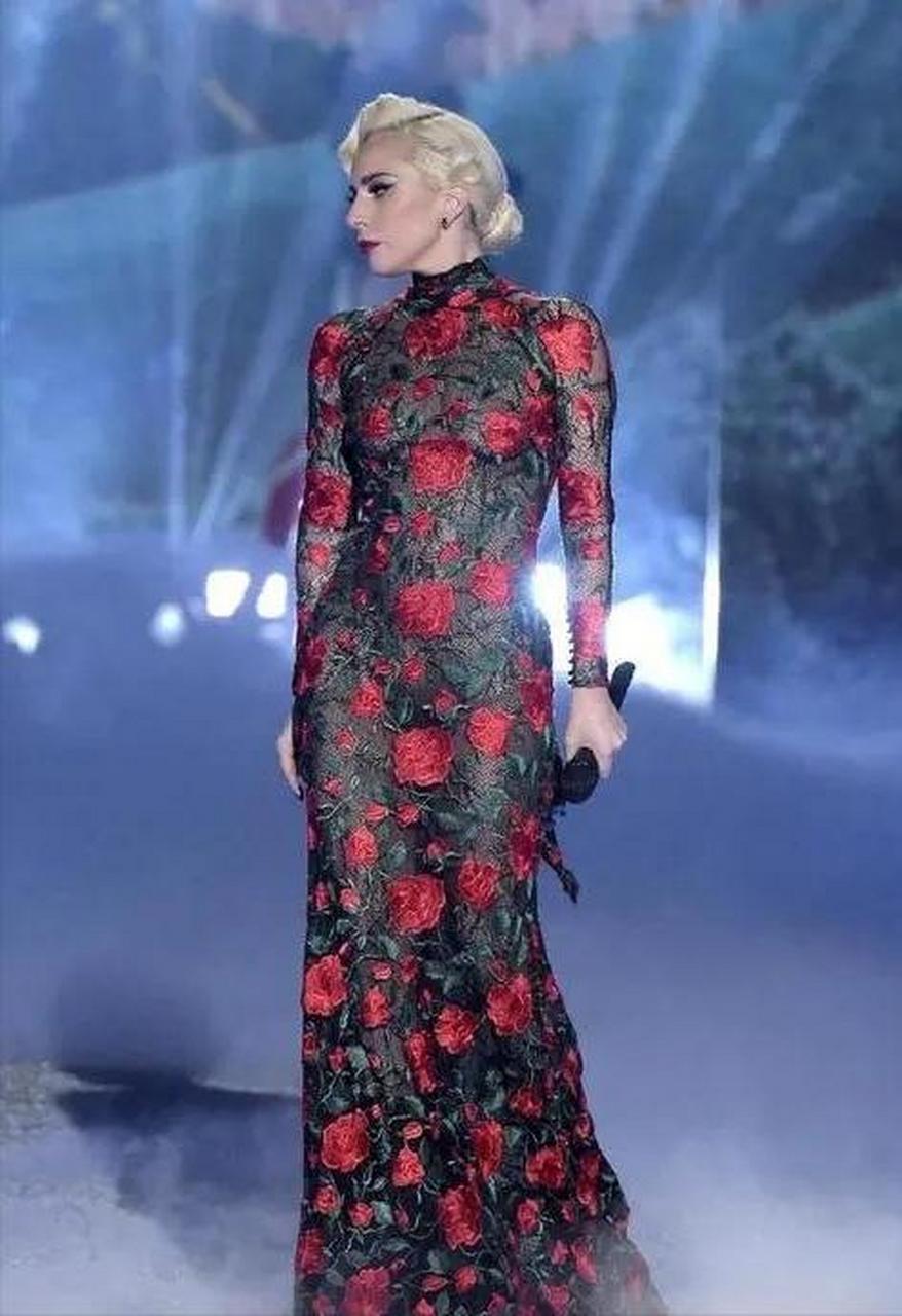 汤姆·克鲁斯 阿汤哥虽然很帅,但是身高身高5英尺7英寸(170.