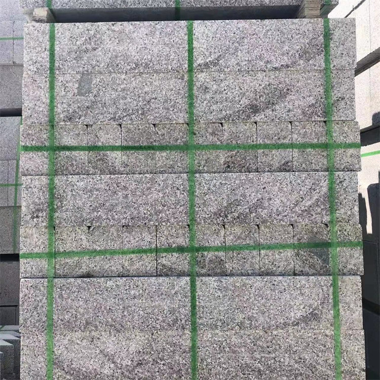 路沿石的铺设做法